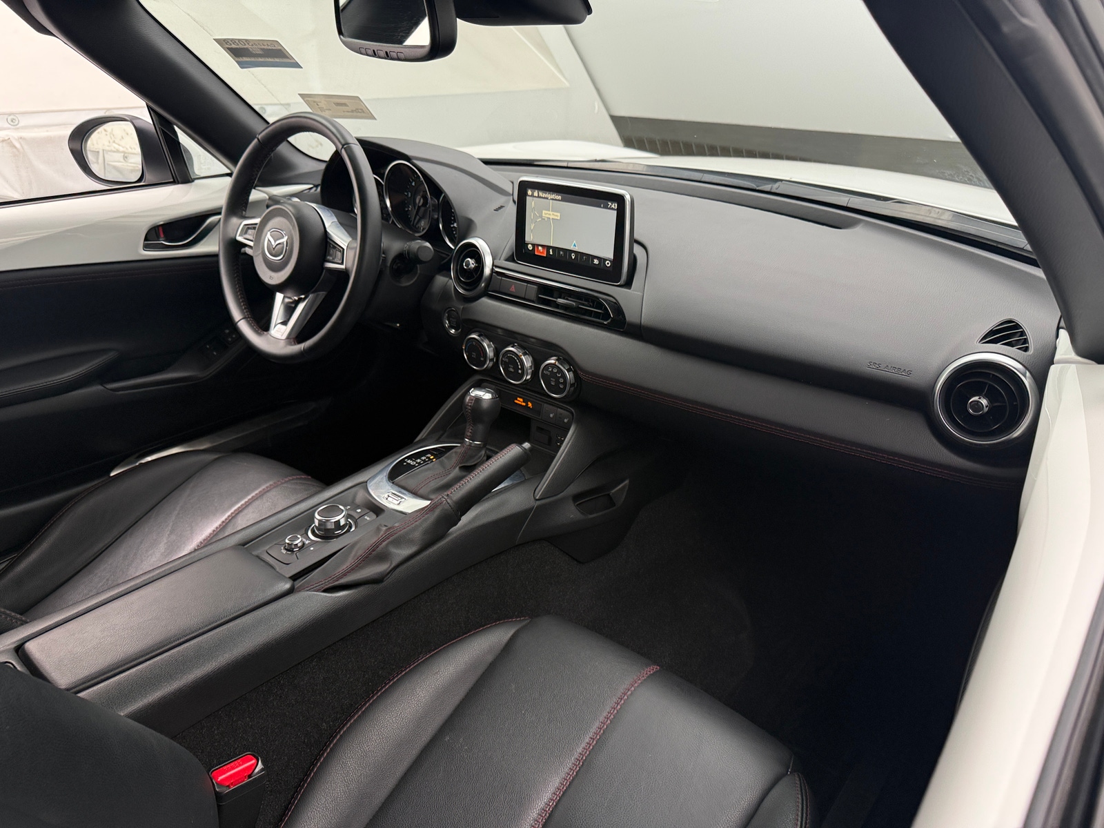 Thumbnail: 2016 Mazda MX-5 Miata - 2