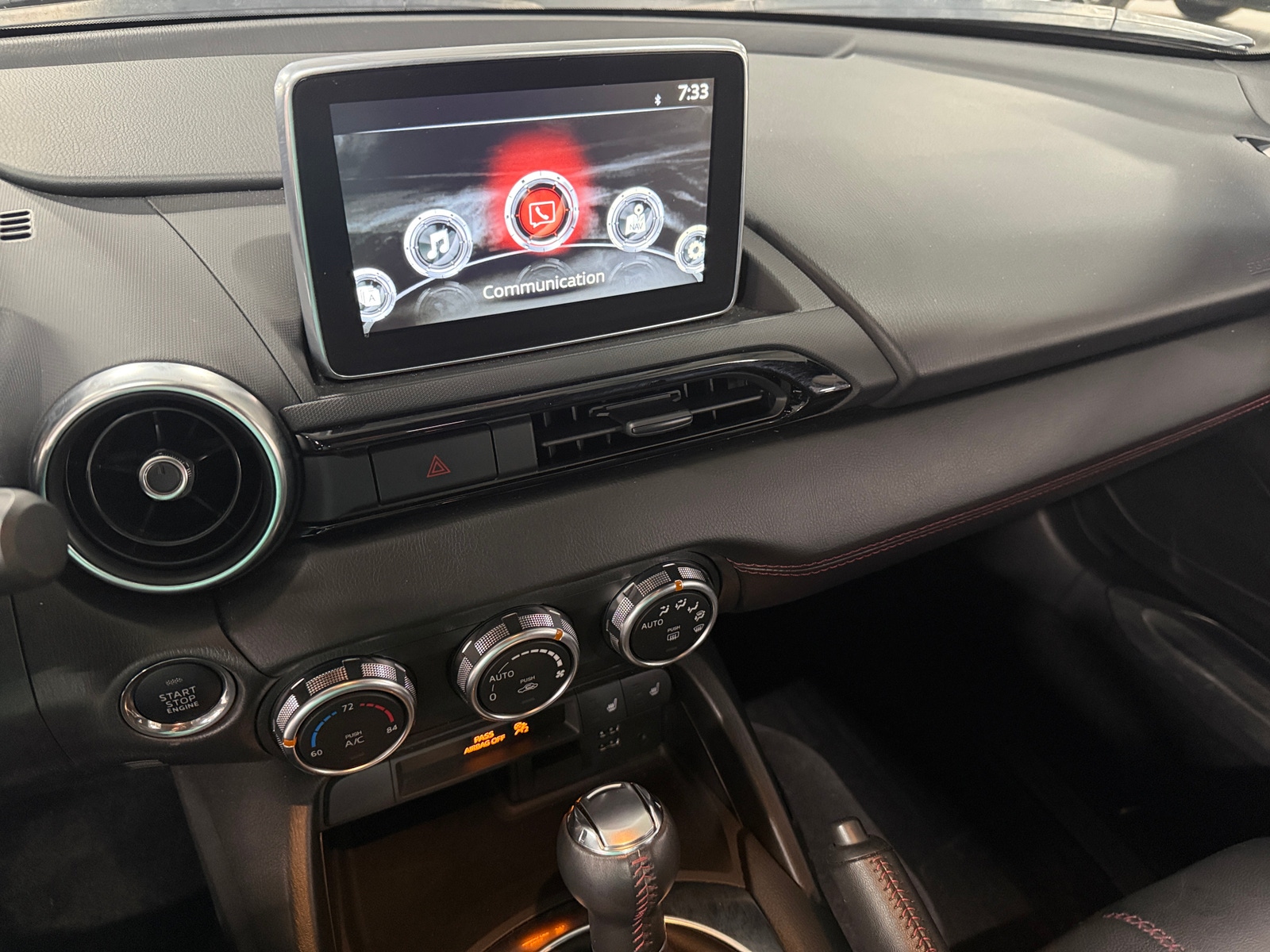 Thumbnail: 2016 Mazda MX-5 Miata - 3