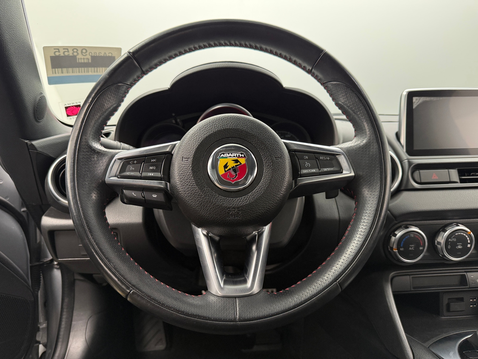 Thumbnail: 2020 Fiat 124 Spider - 3