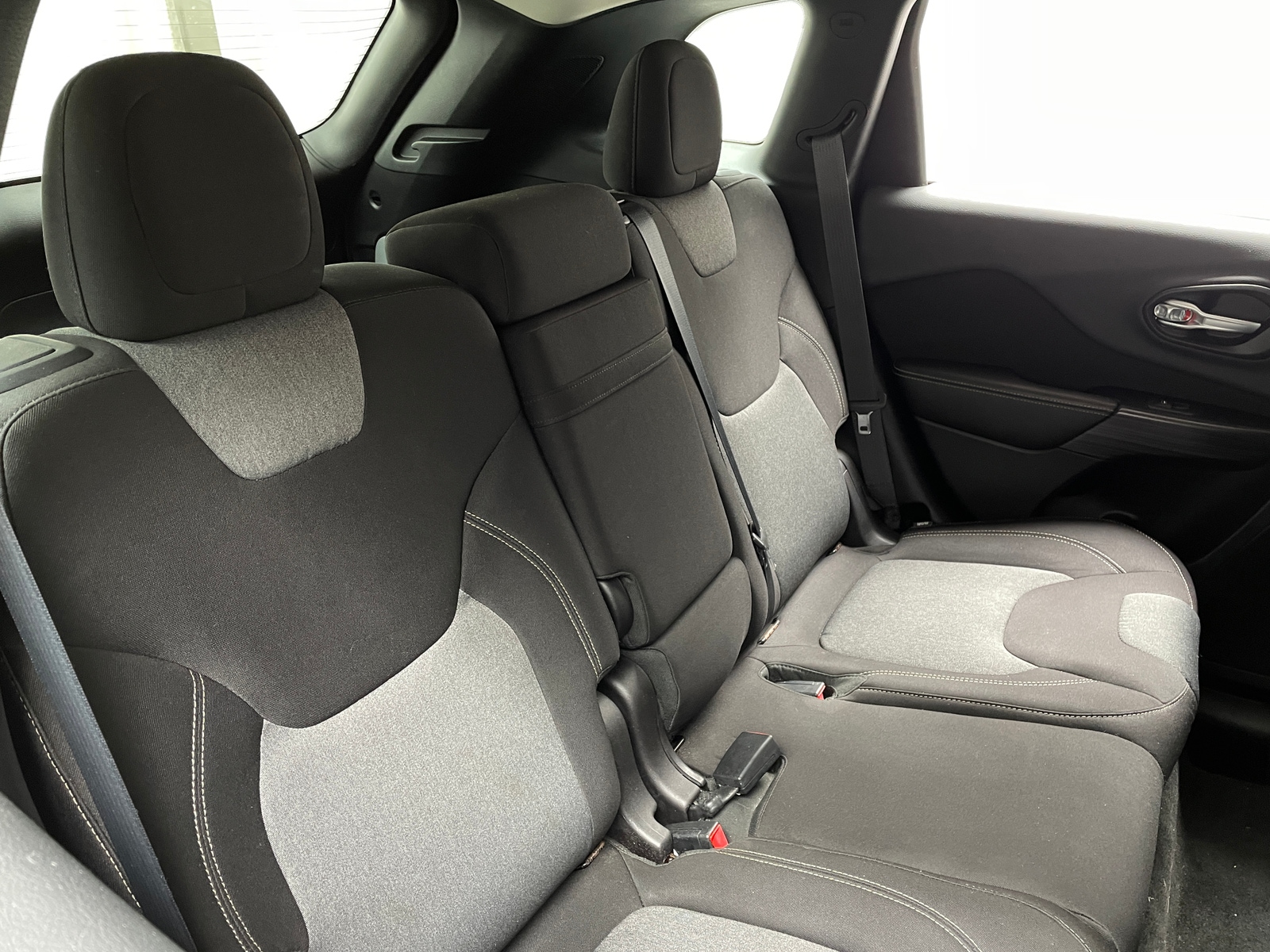 Thumbnail: 2014 Jeep Cherokee - 6