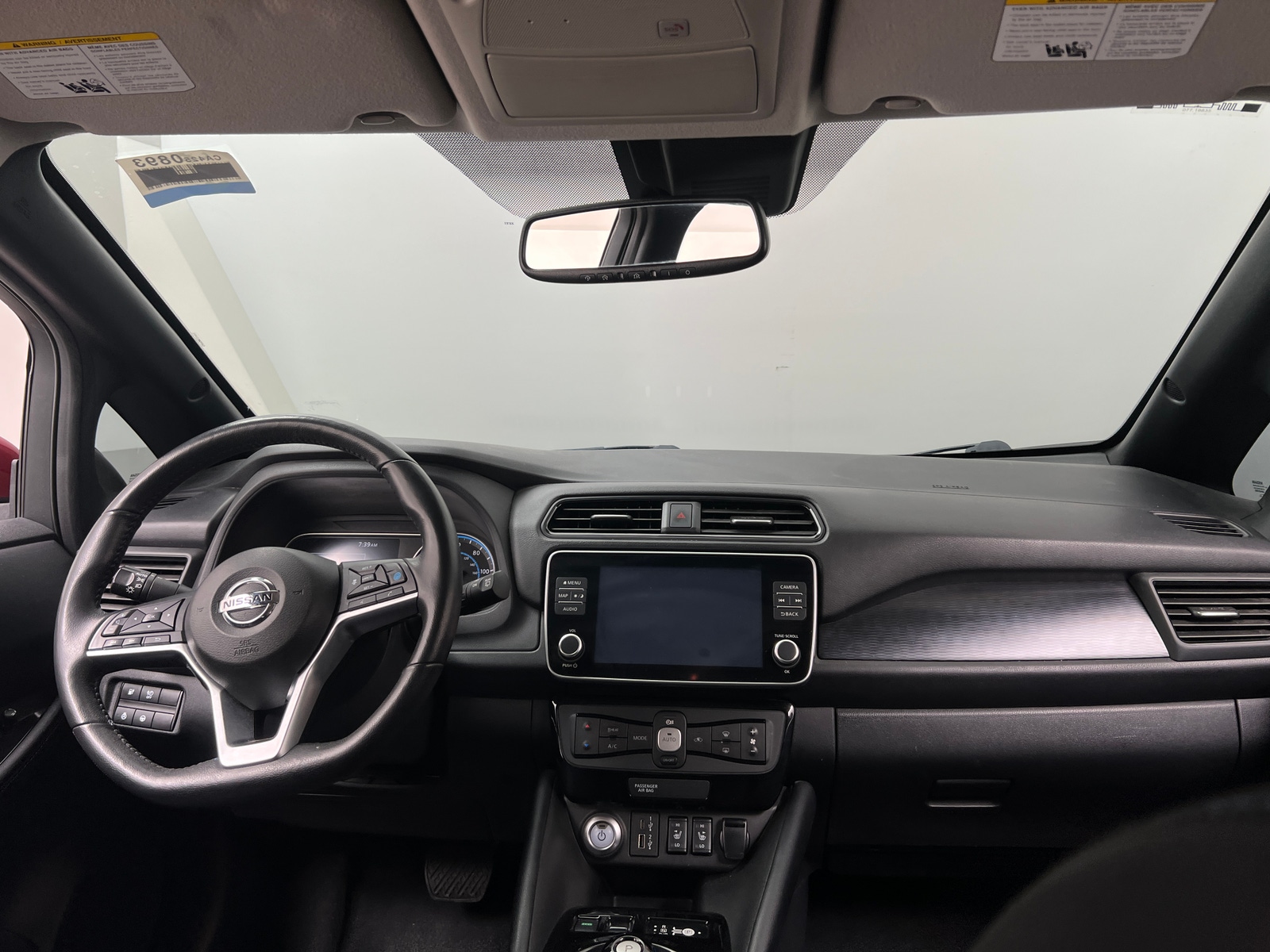 Thumbnail: 2021 Nissan Leaf - 3