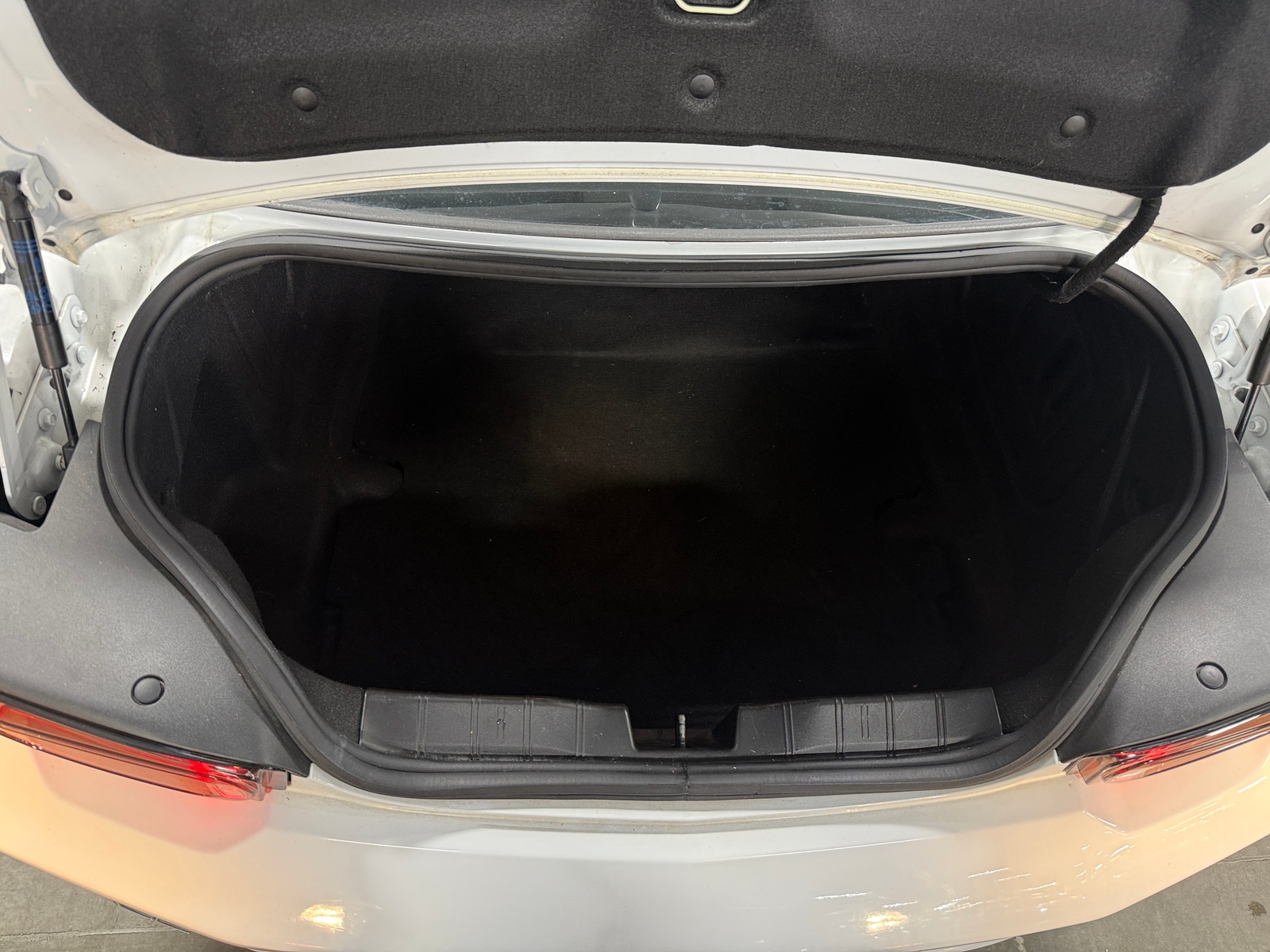 Thumbnail: 2022 Chevrolet Camaro - 5