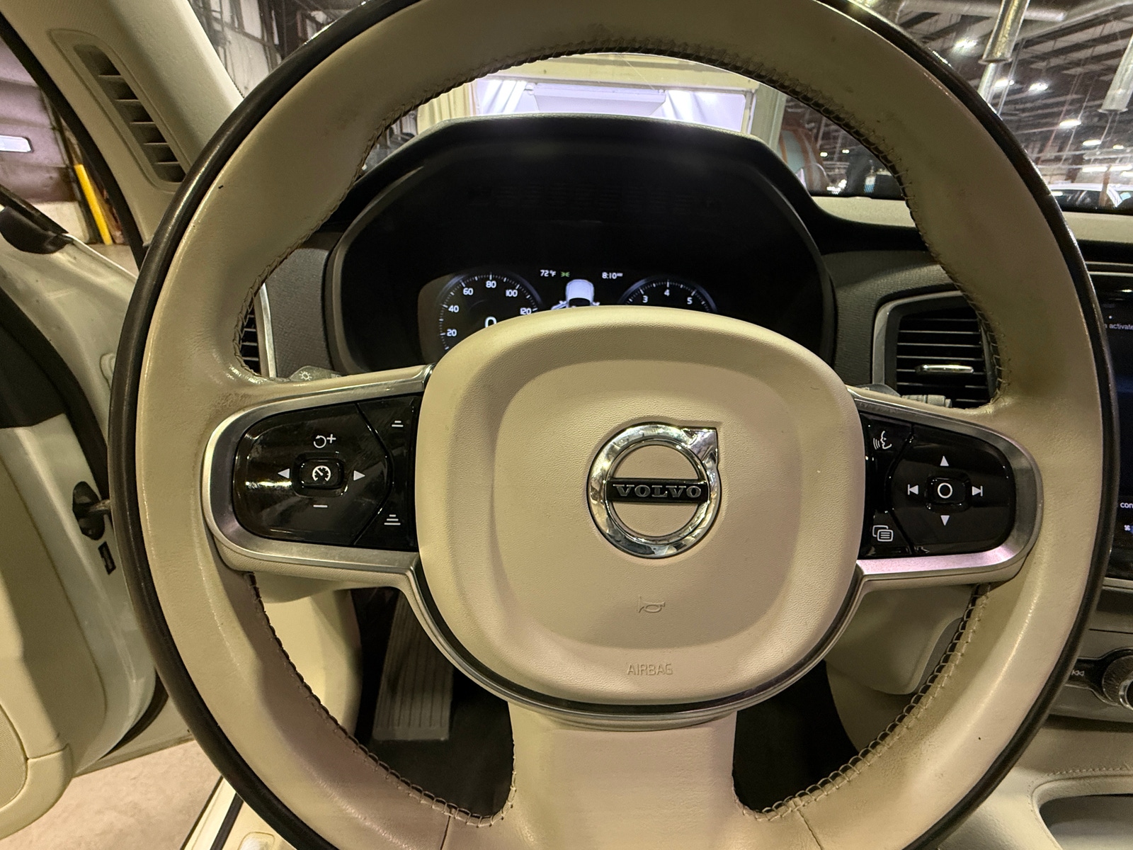 Thumbnail: 2021 Volvo XC90 - 4