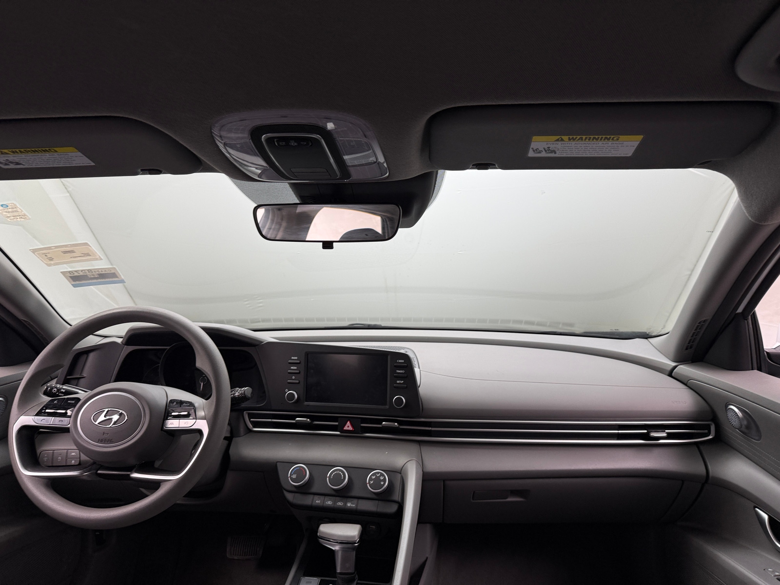 Thumbnail: 2022 Hyundai Elantra - 3