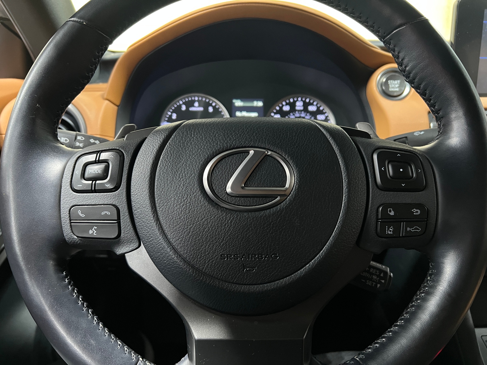 Thumbnail: 2022 Lexus IS - 4