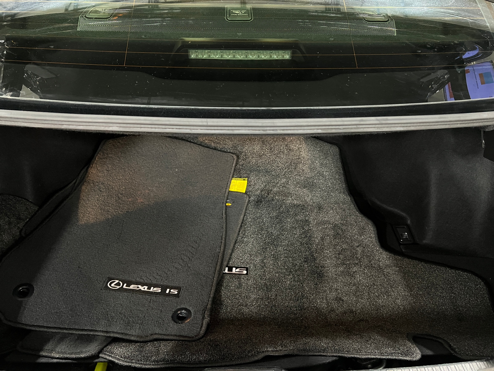 Thumbnail: 2022 Lexus IS - 6