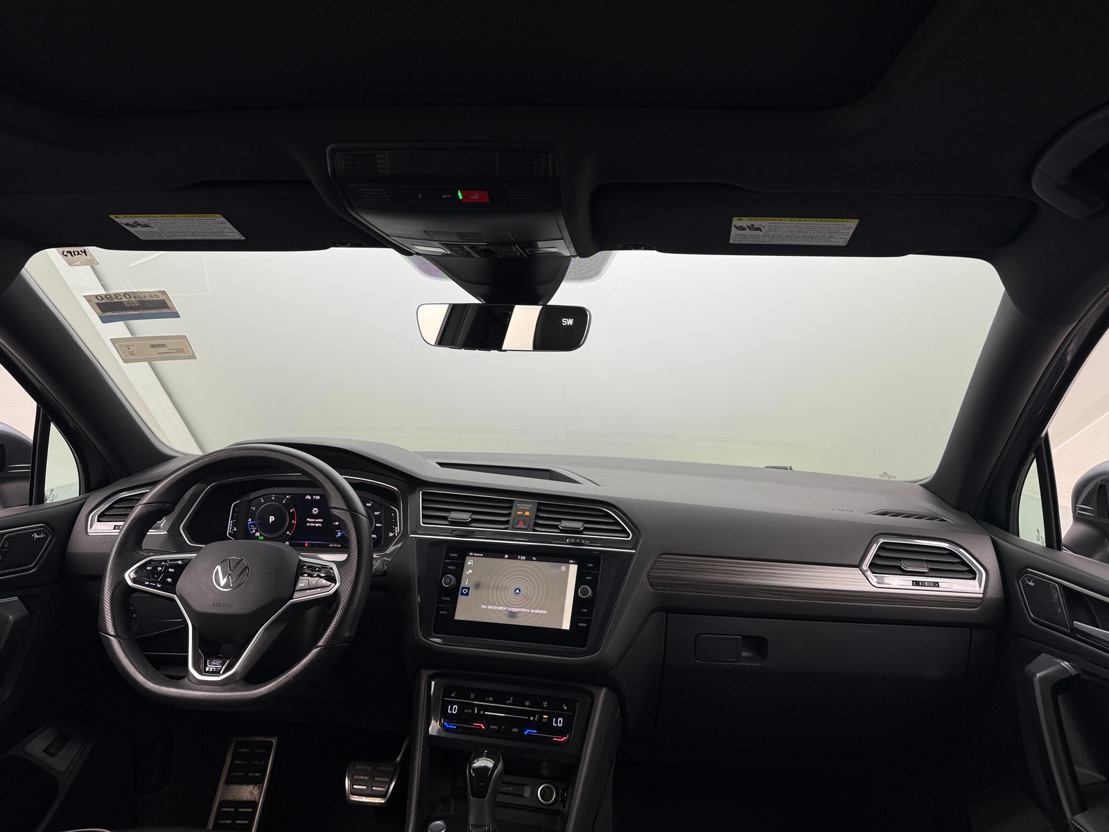 Thumbnail: 2022 Volkswagen Tiguan - 2