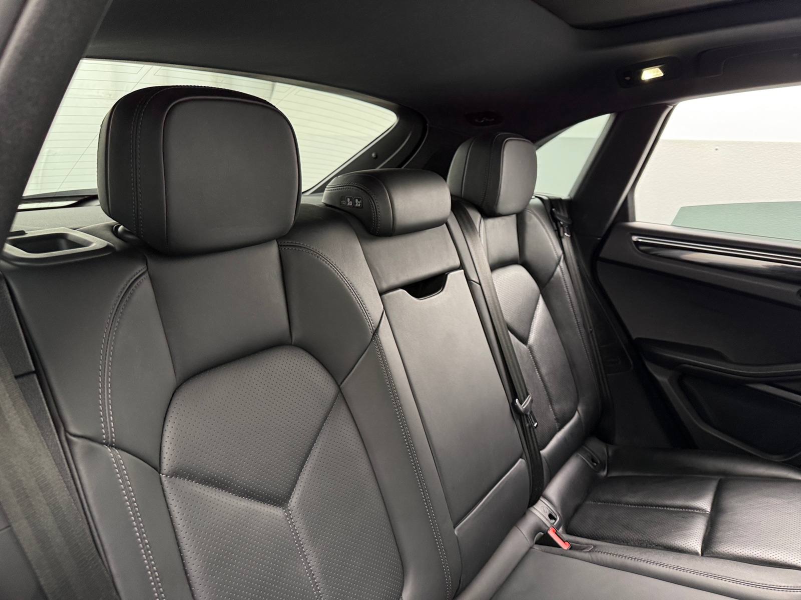 Thumbnail: 2019 Porsche Macan - 5