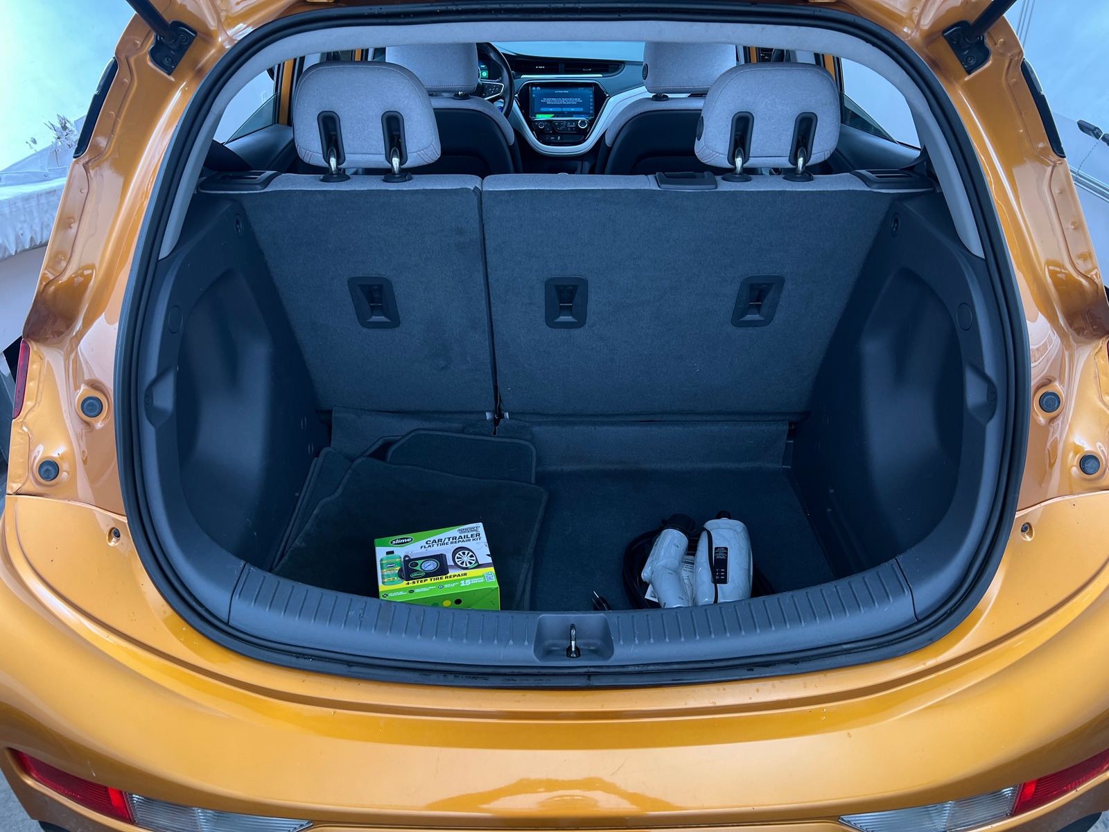 Thumbnail: 2017 Chevrolet Bolt EV - 7