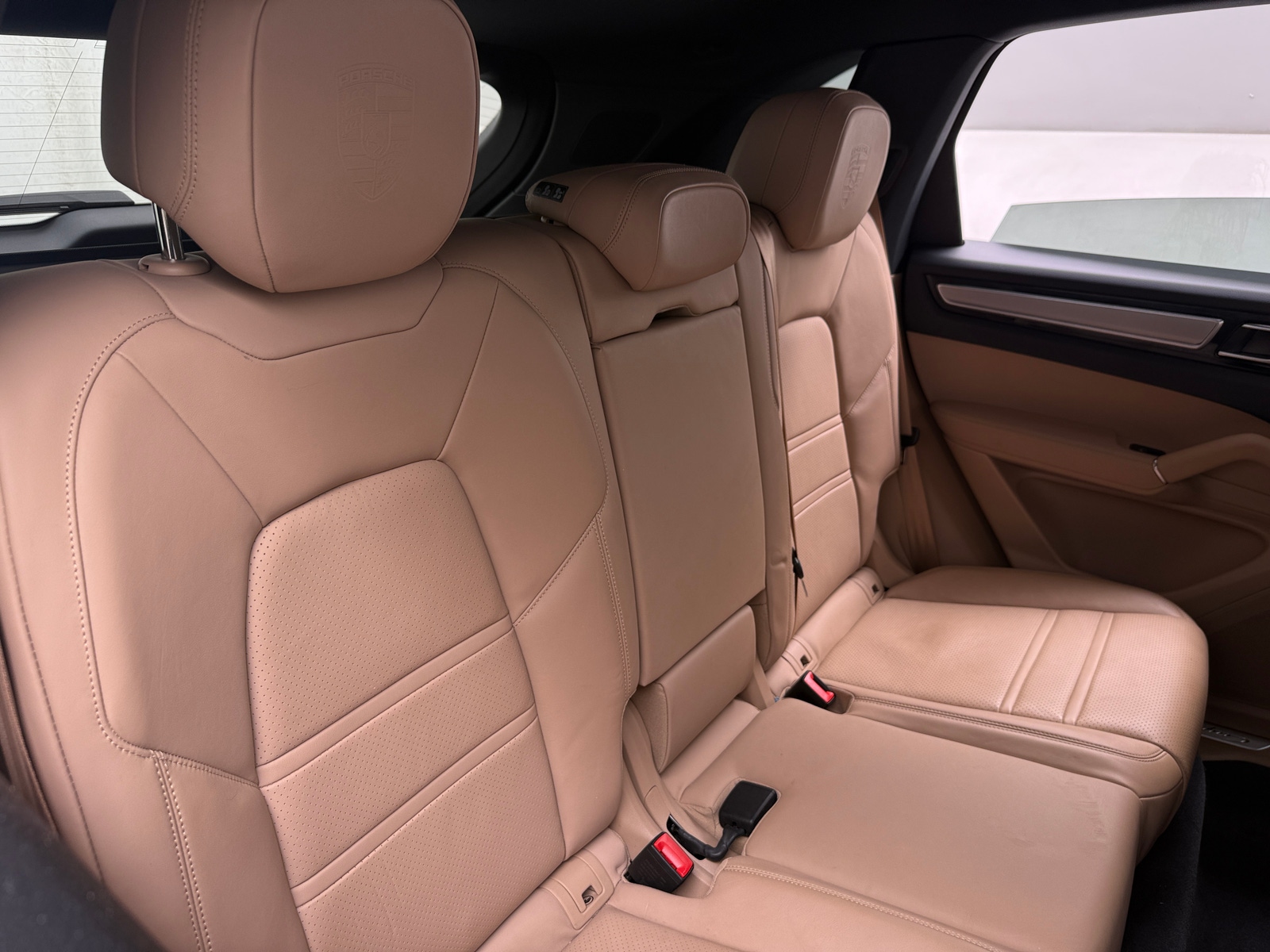 Thumbnail: 2023 Porsche Cayenne - 5