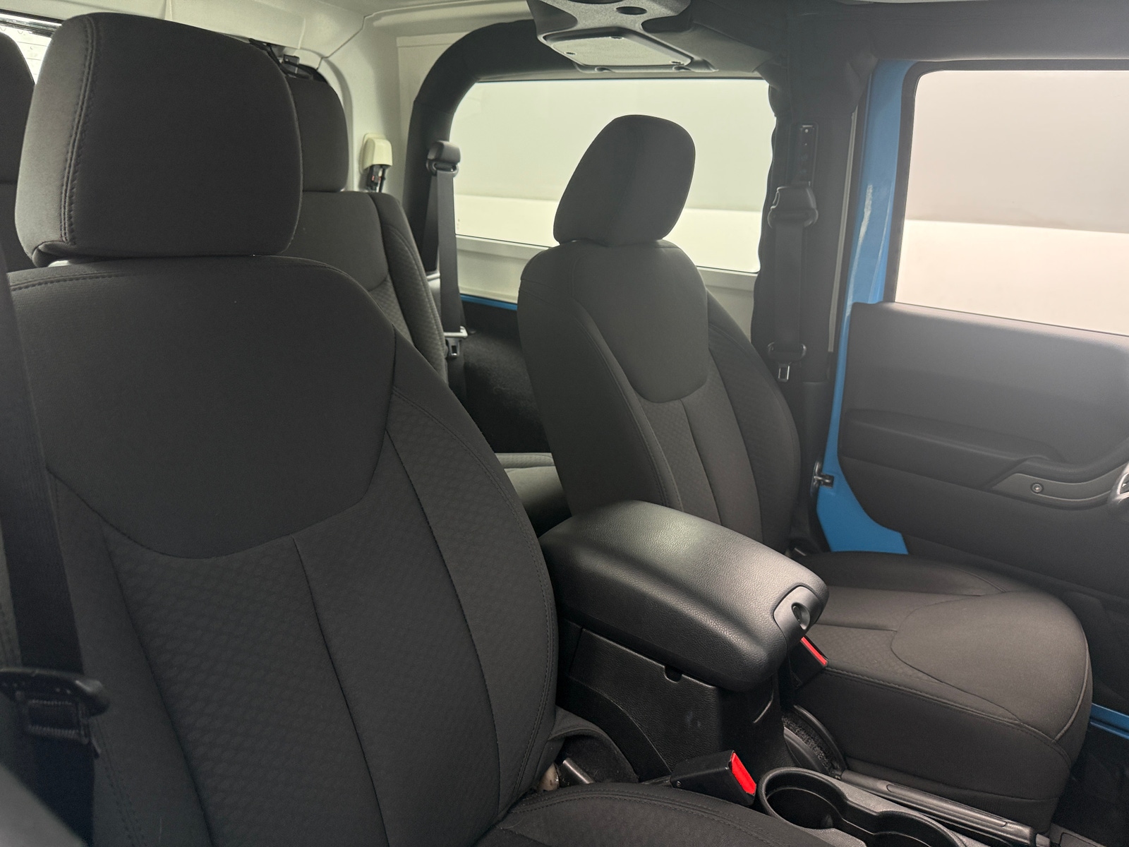 Thumbnail: 2017 Jeep Wrangler - 2