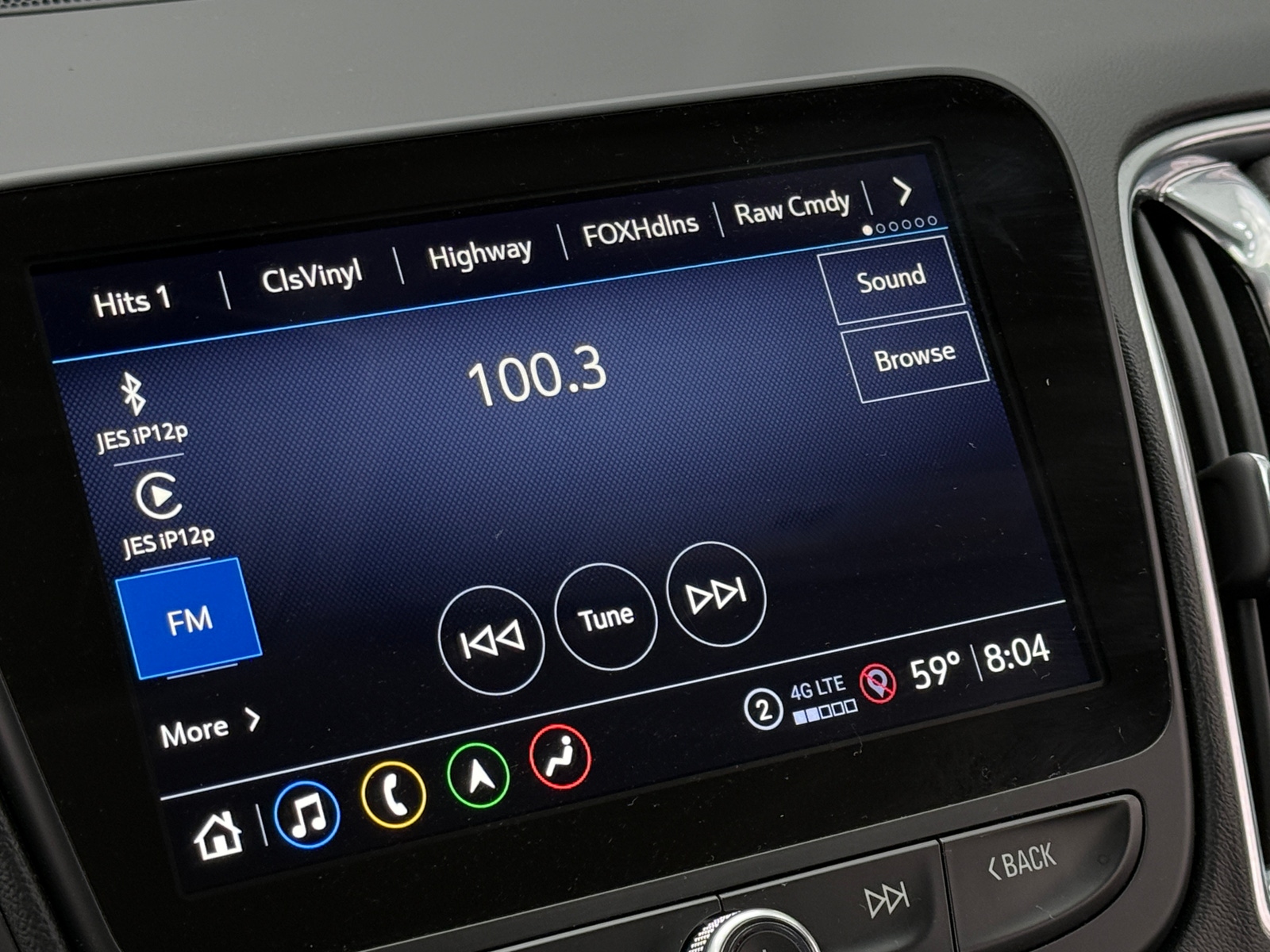 Thumbnail: 2024 Chevrolet Malibu - 3