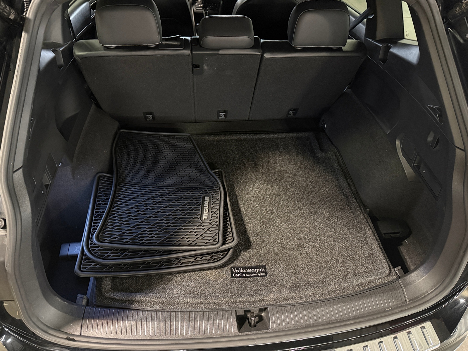 Thumbnail: 2022 Volkswagen Tiguan - 6