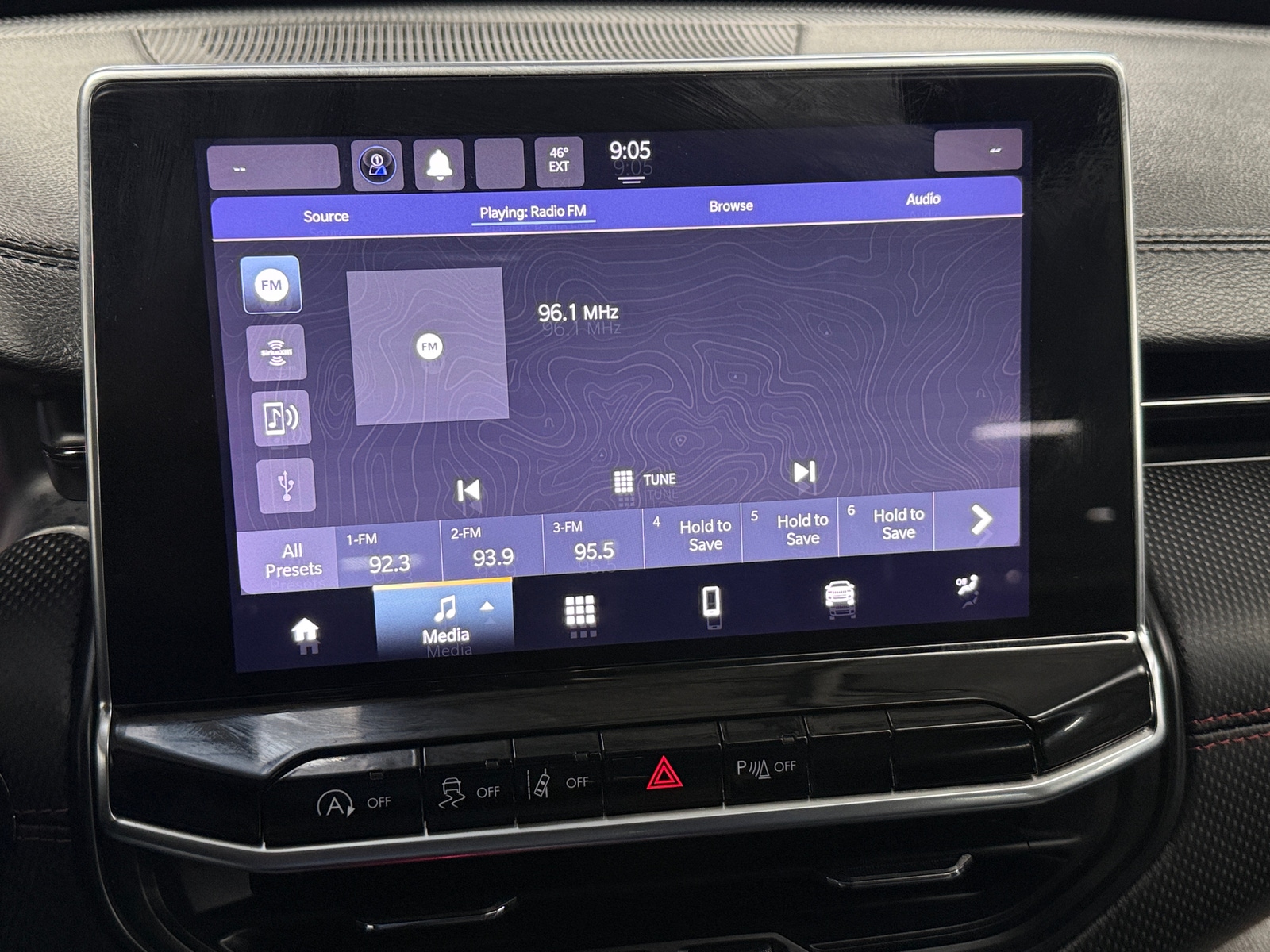 Thumbnail: 2023 Jeep Compass - 3