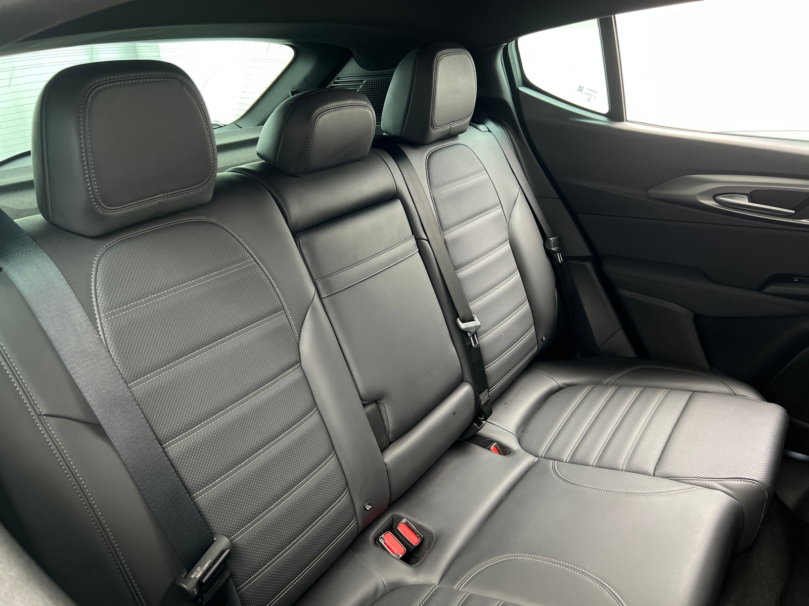 Thumbnail: 2024 Alfa Romeo Tonale - 5