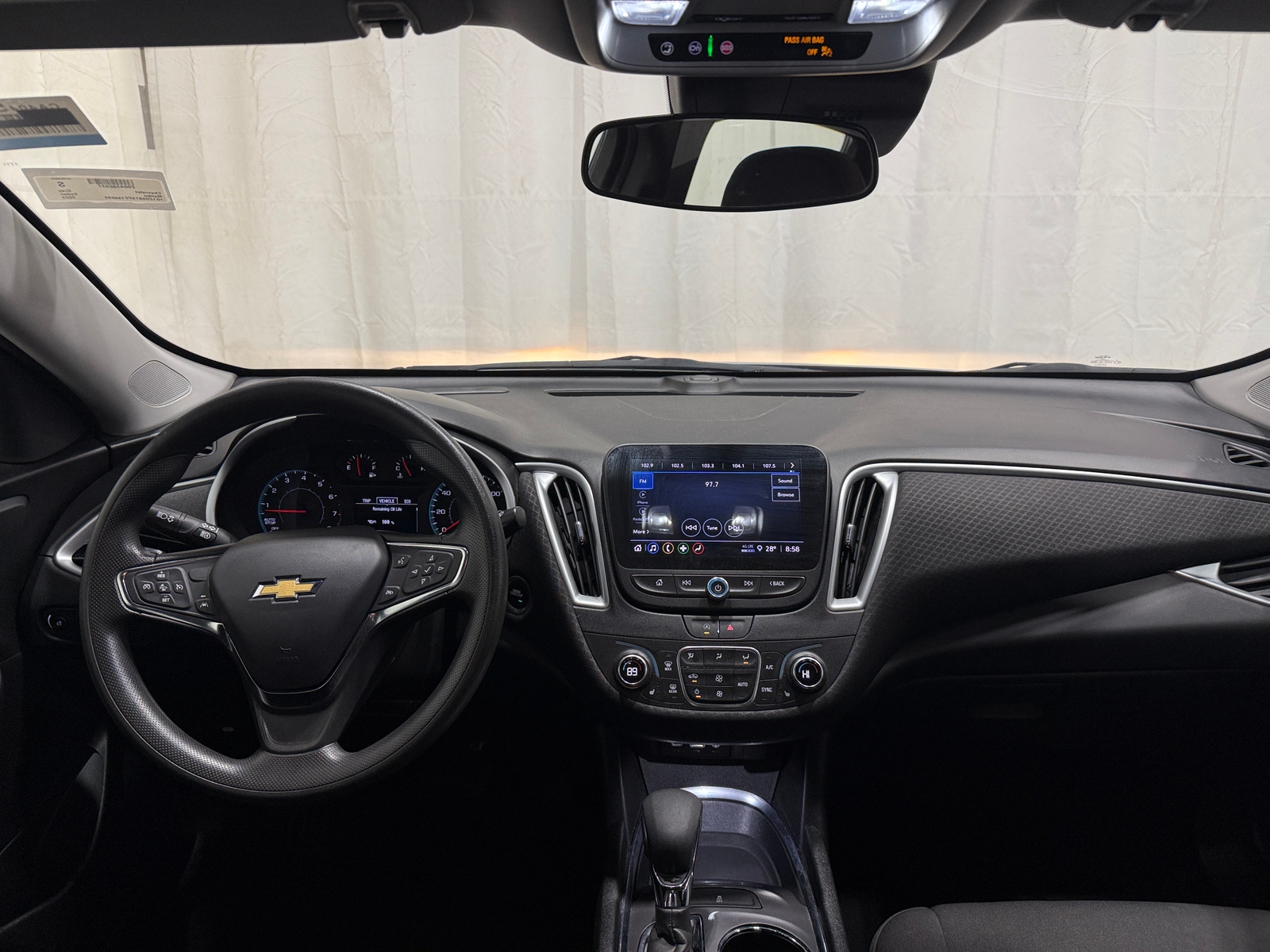 Thumbnail: 2023 Chevrolet Malibu - 3