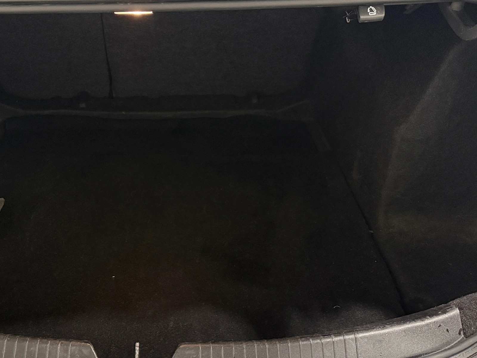 Thumbnail: 2023 Chevrolet Malibu - 7