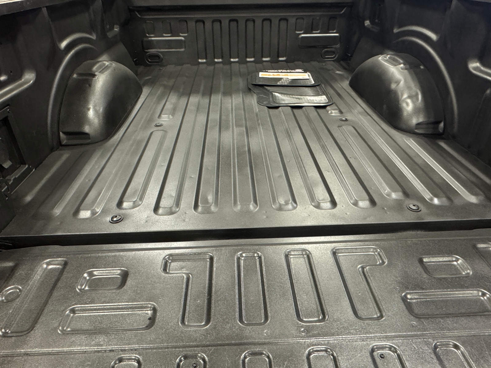 Thumbnail: 2022 Ford Econoline - 6