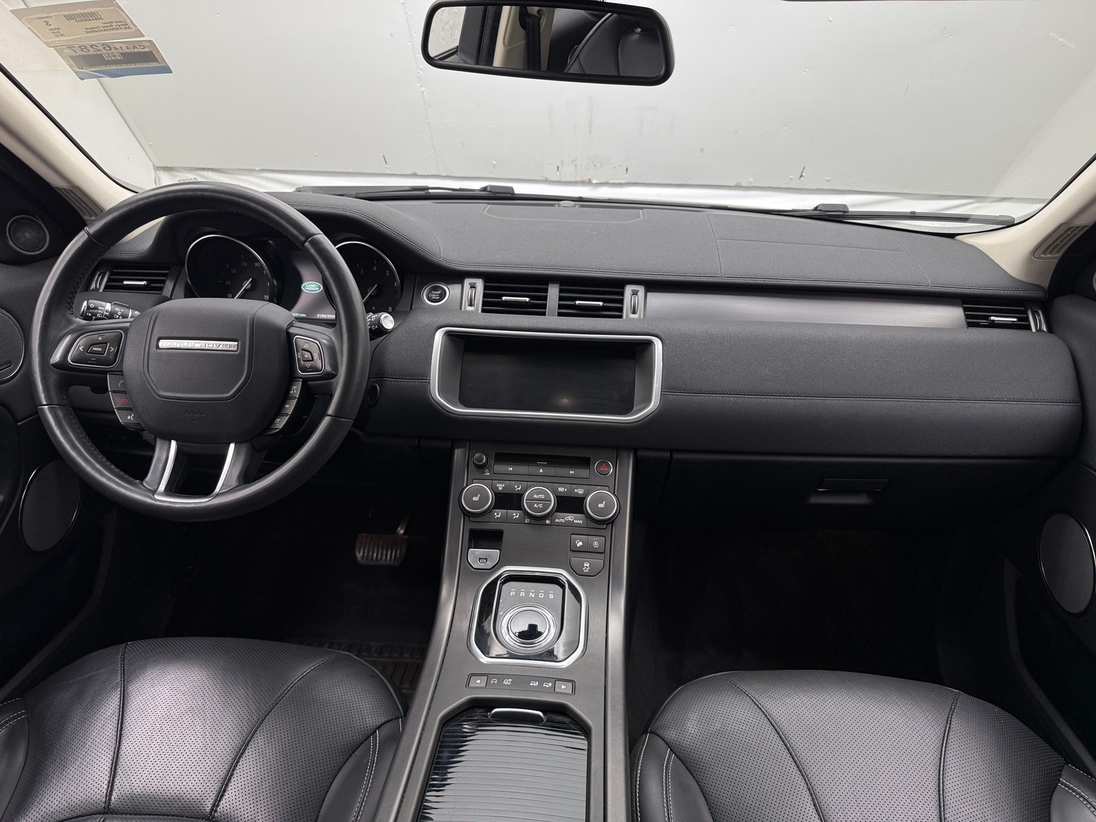 Thumbnail: 2019 Land Rover Range Rover Evoque - 2