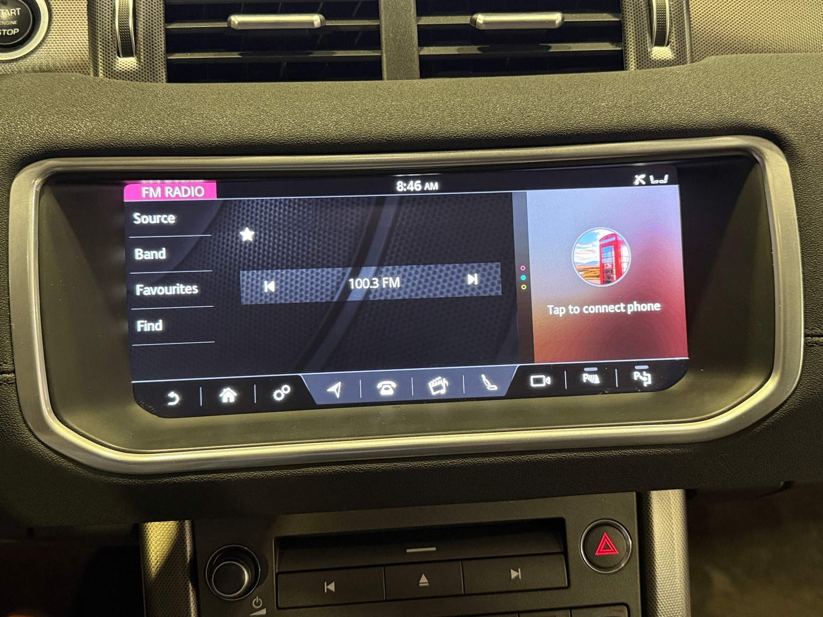 Thumbnail: 2019 Land Rover Range Rover Evoque - 3