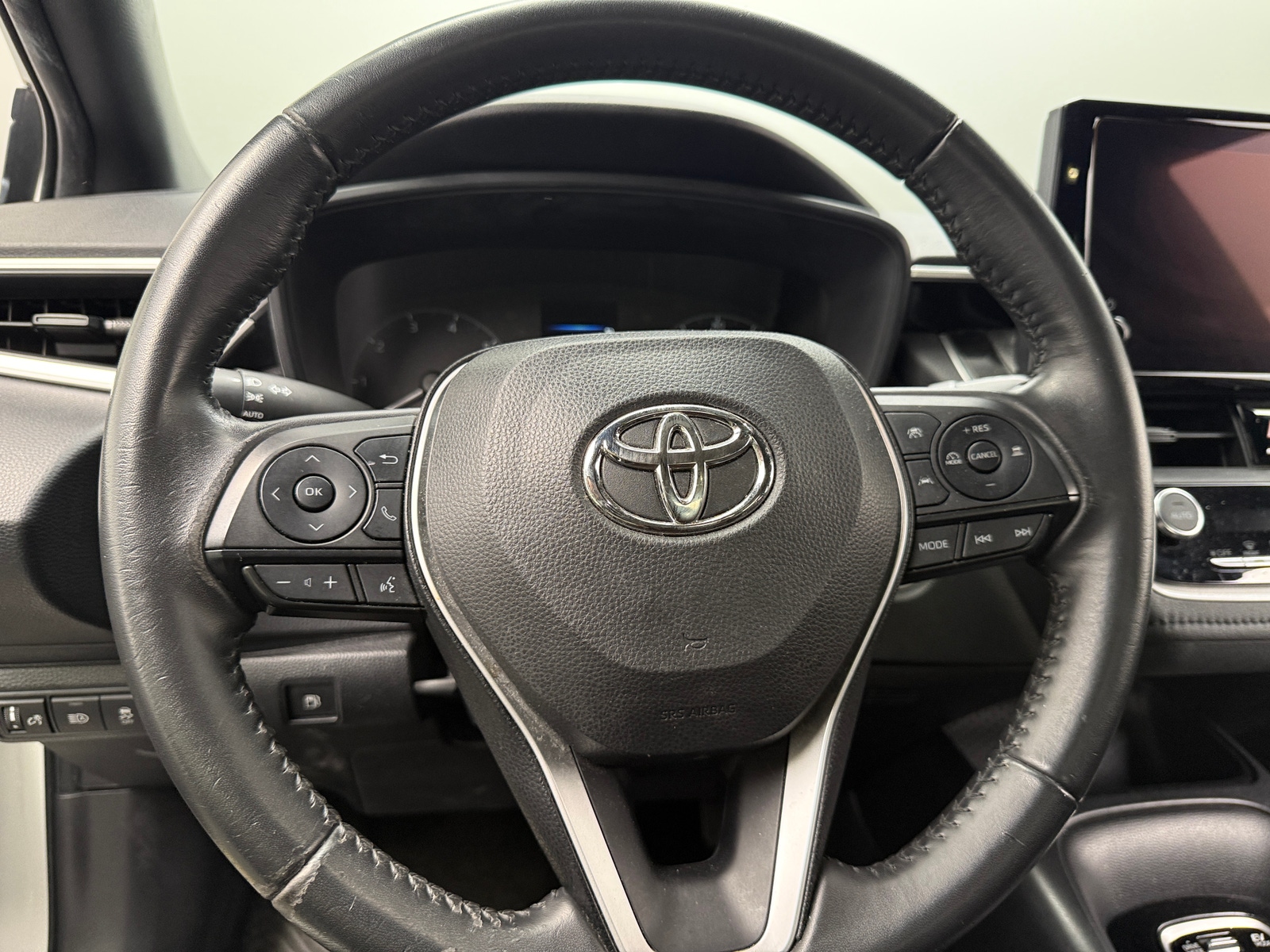 Thumbnail: 2023 Toyota Corolla - 5