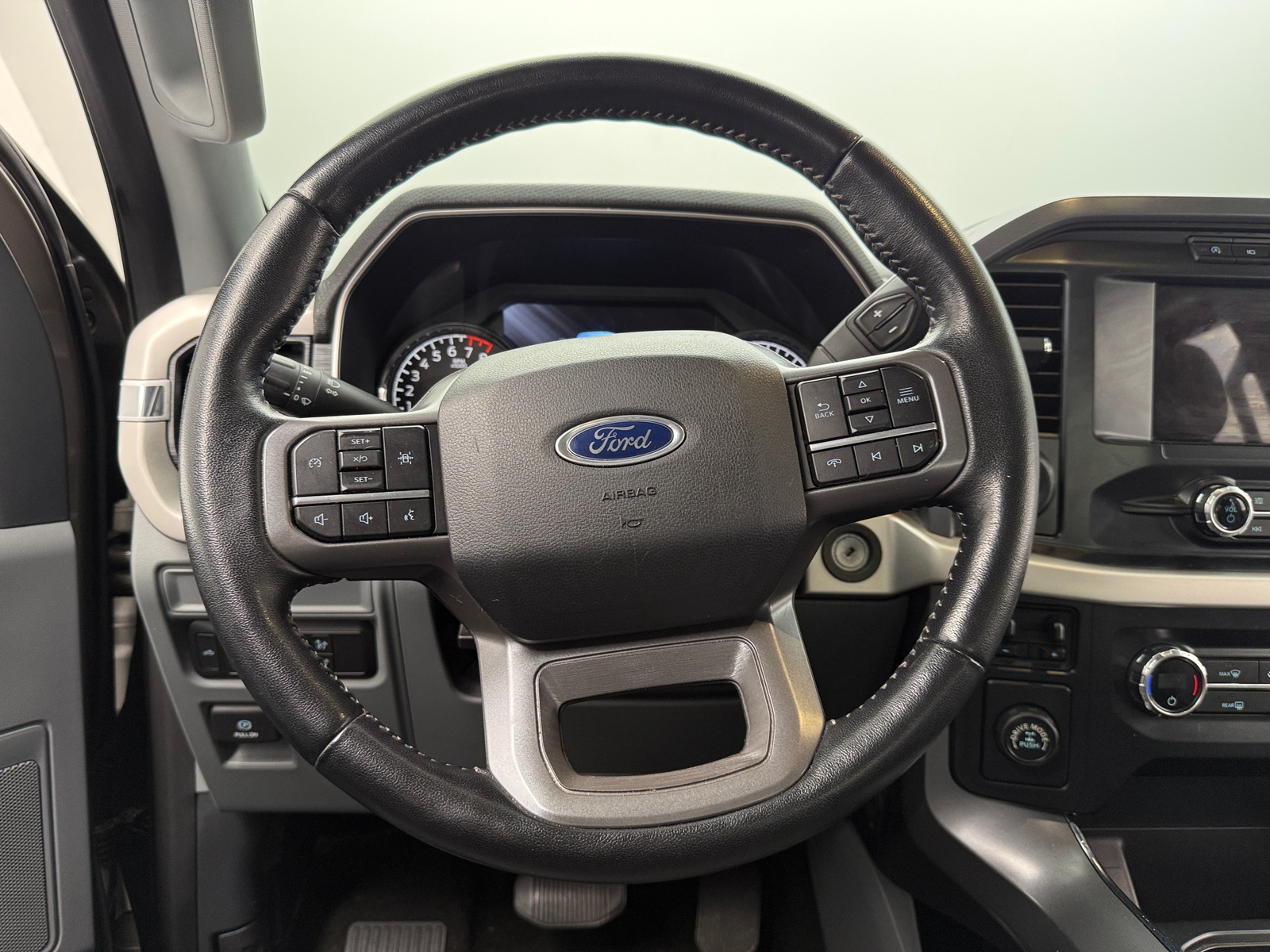 Thumbnail: 2021 Ford Econoline - 5