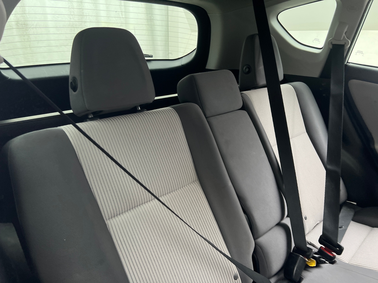 Thumbnail: 2015 Toyota RAV4 - 6