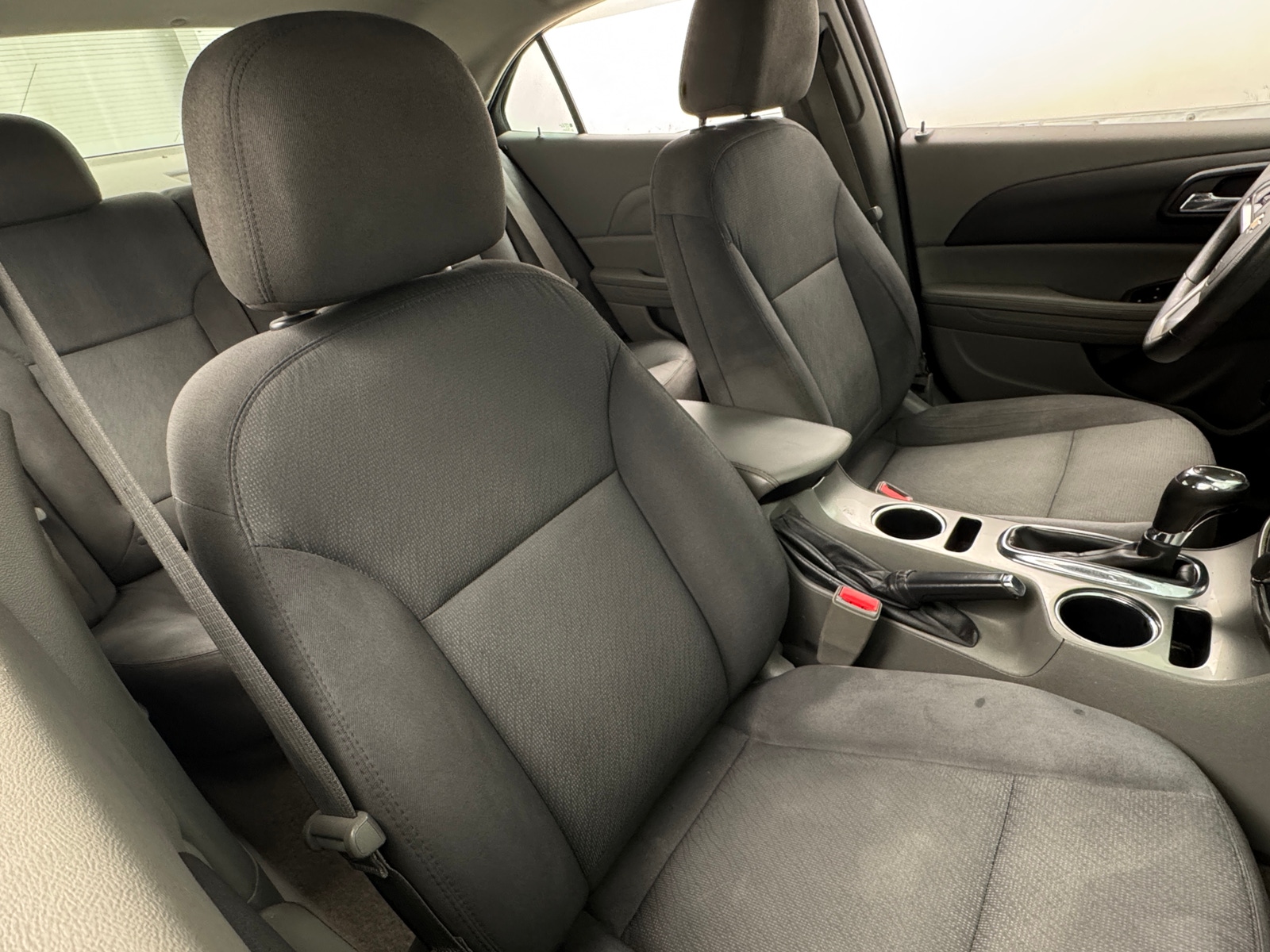 Thumbnail: 2016 Chevrolet Malibu - 2