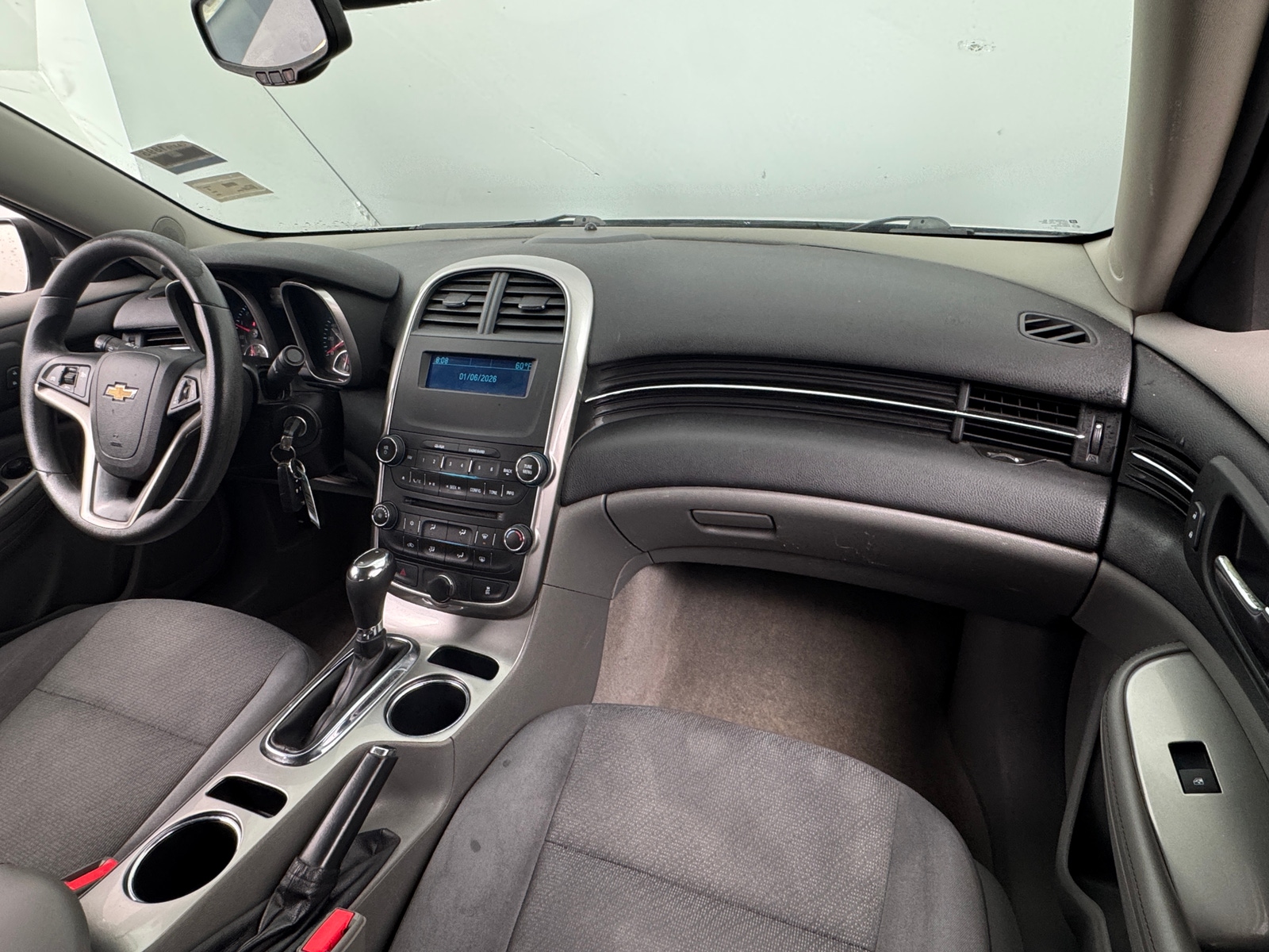 Thumbnail: 2016 Chevrolet Malibu - 3