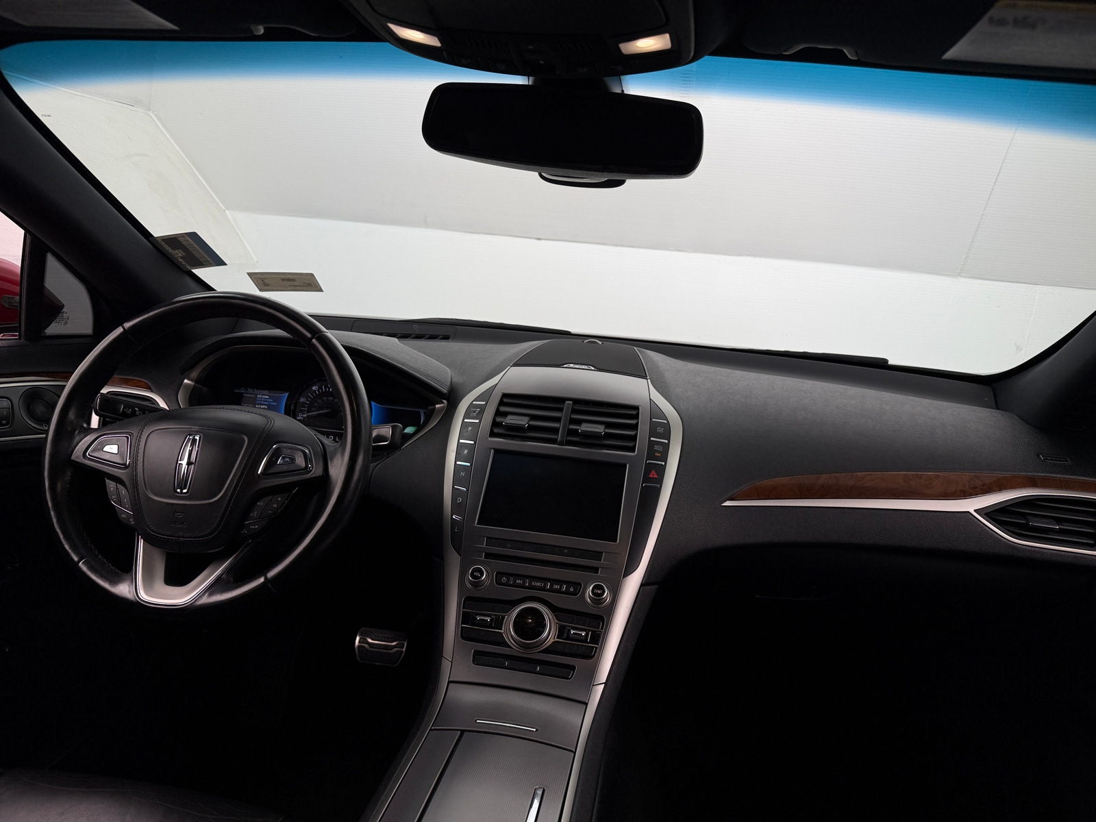 Thumbnail: 2019 Lincoln MKZ - 2