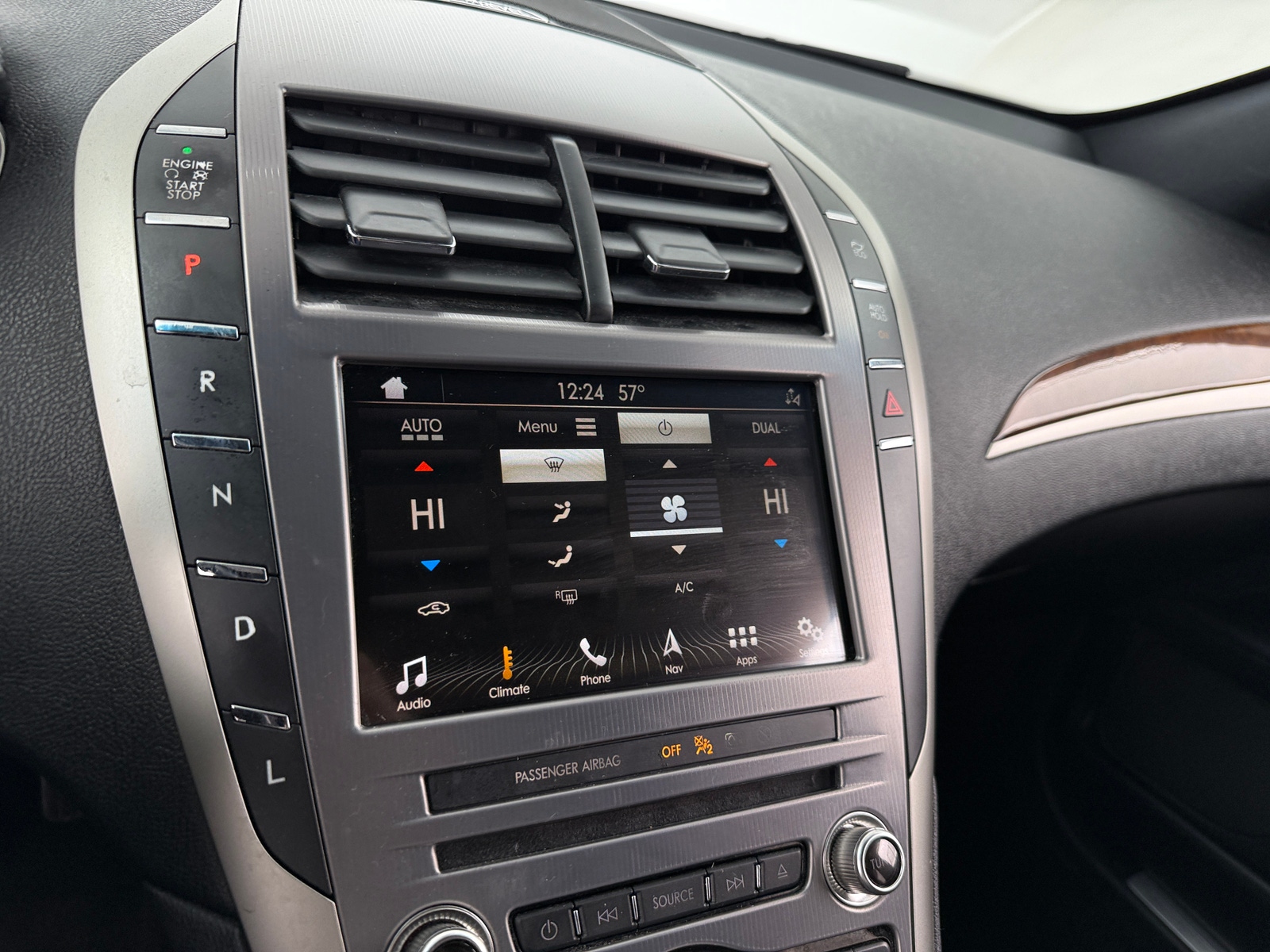 Thumbnail: 2019 Lincoln MKZ - 3