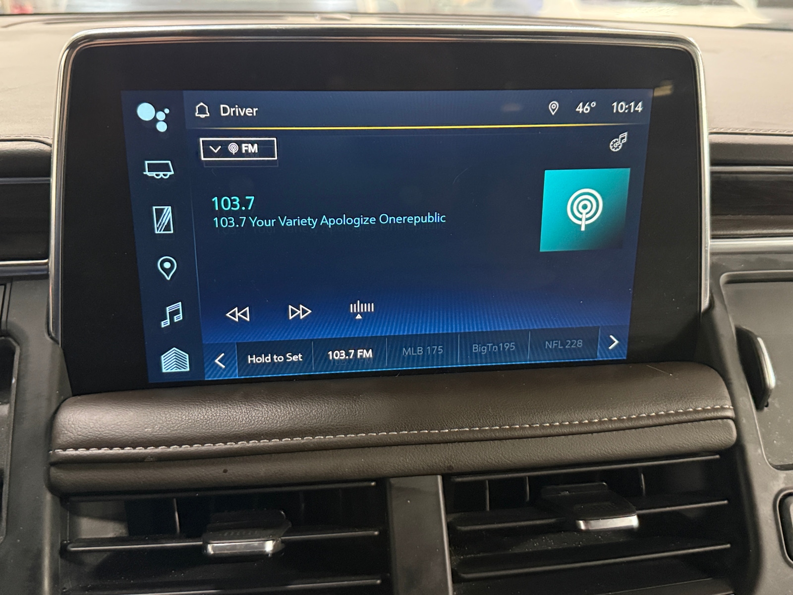 Thumbnail: 2023 Chevrolet Tahoe - 3