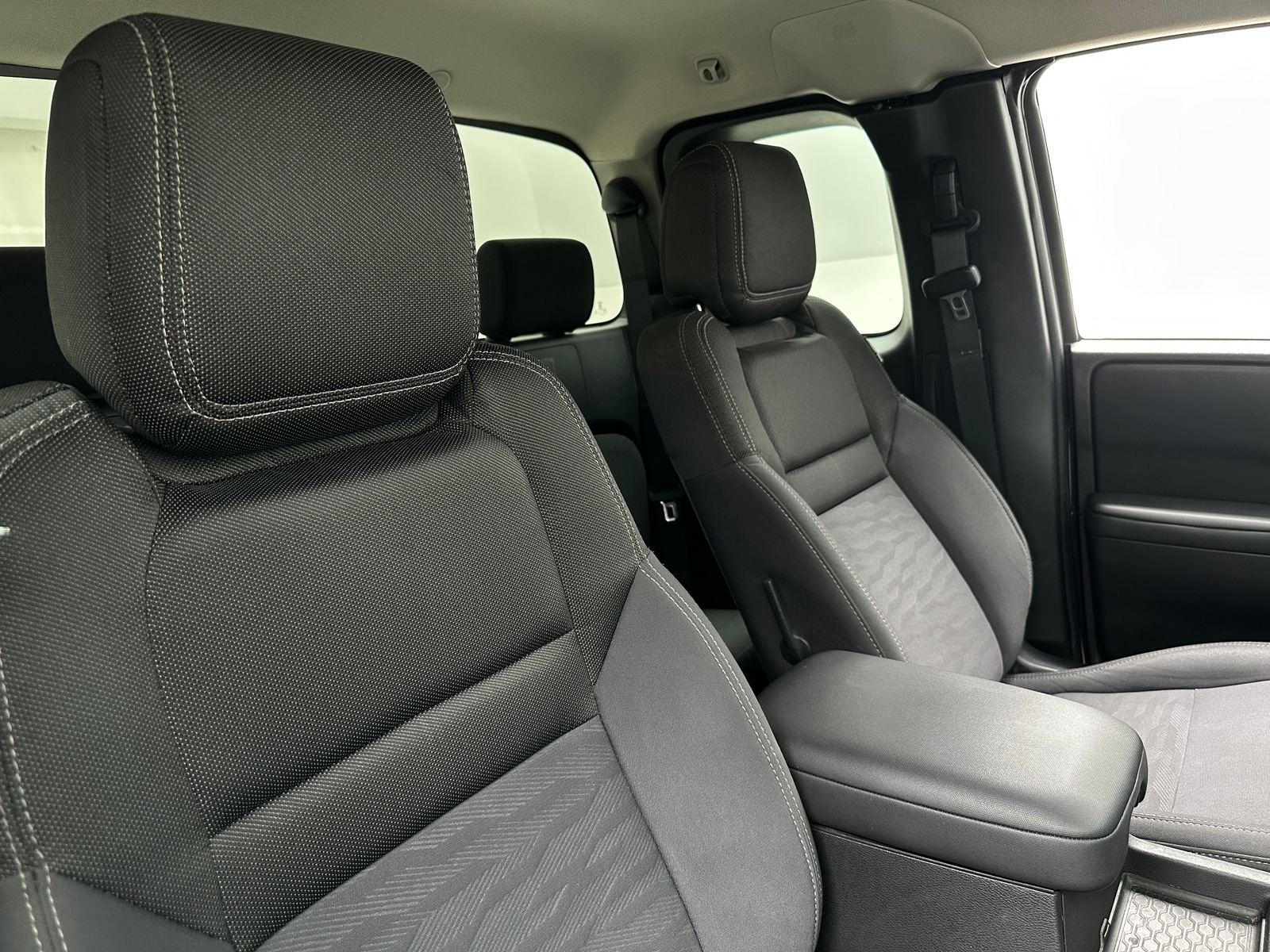 Thumbnail: 2024 Nissan Frontier - 2