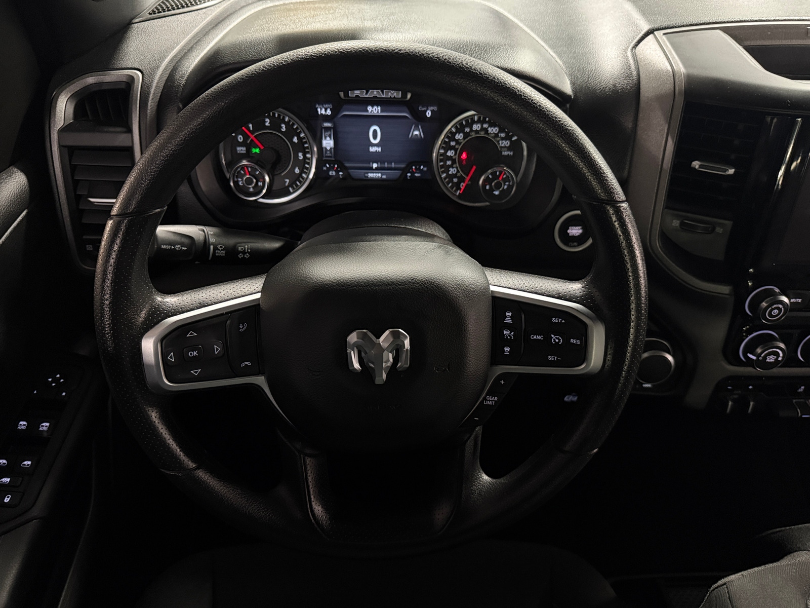 Thumbnail: 2025 RAM 1500 - 5