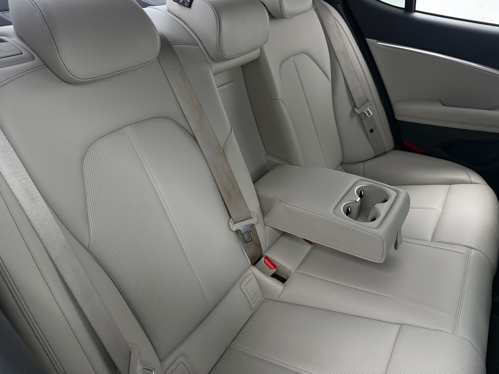 Thumbnail: 2025 Genesis G70 - 5