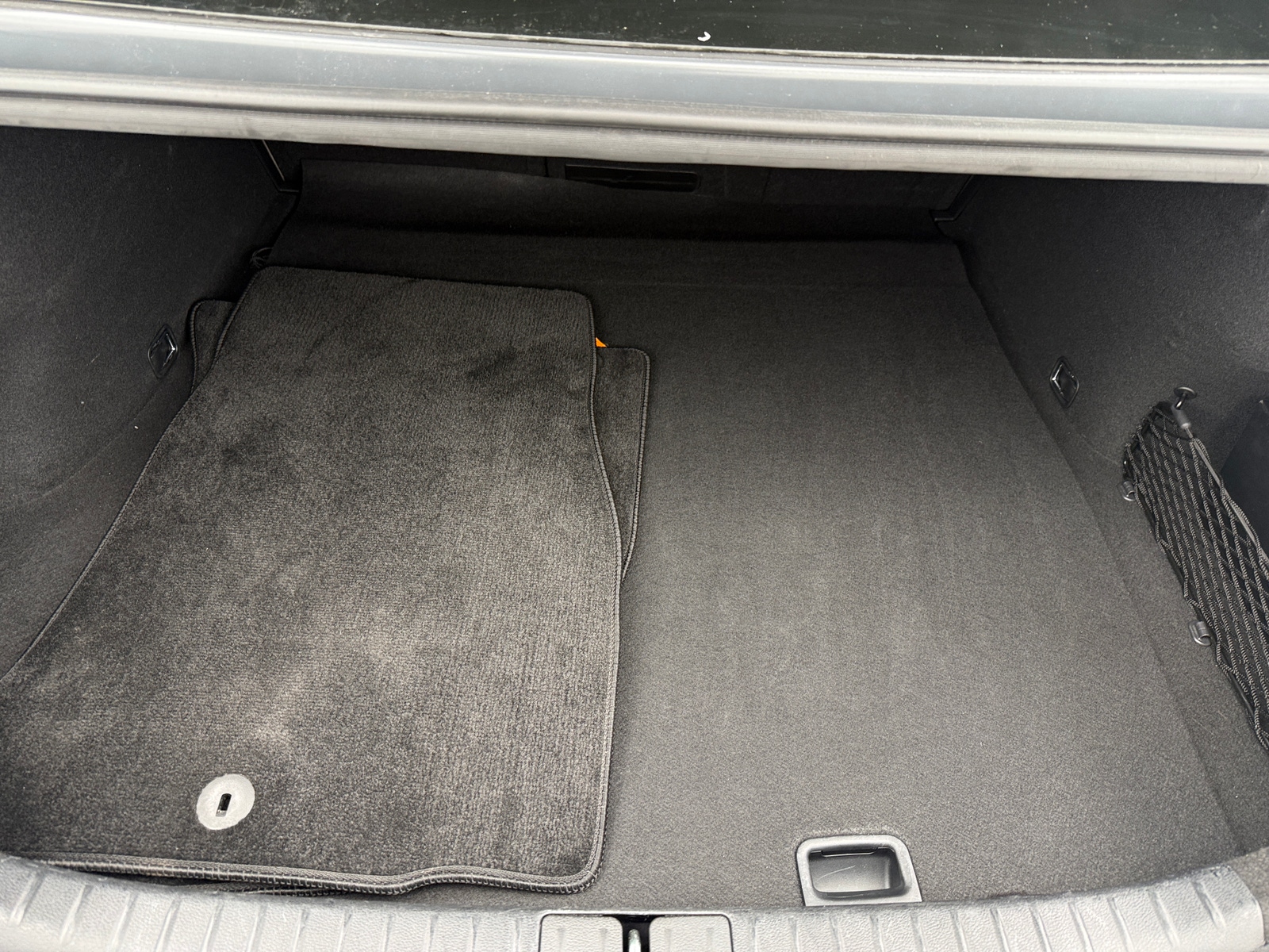 Thumbnail: 2025 Genesis G70 - 6