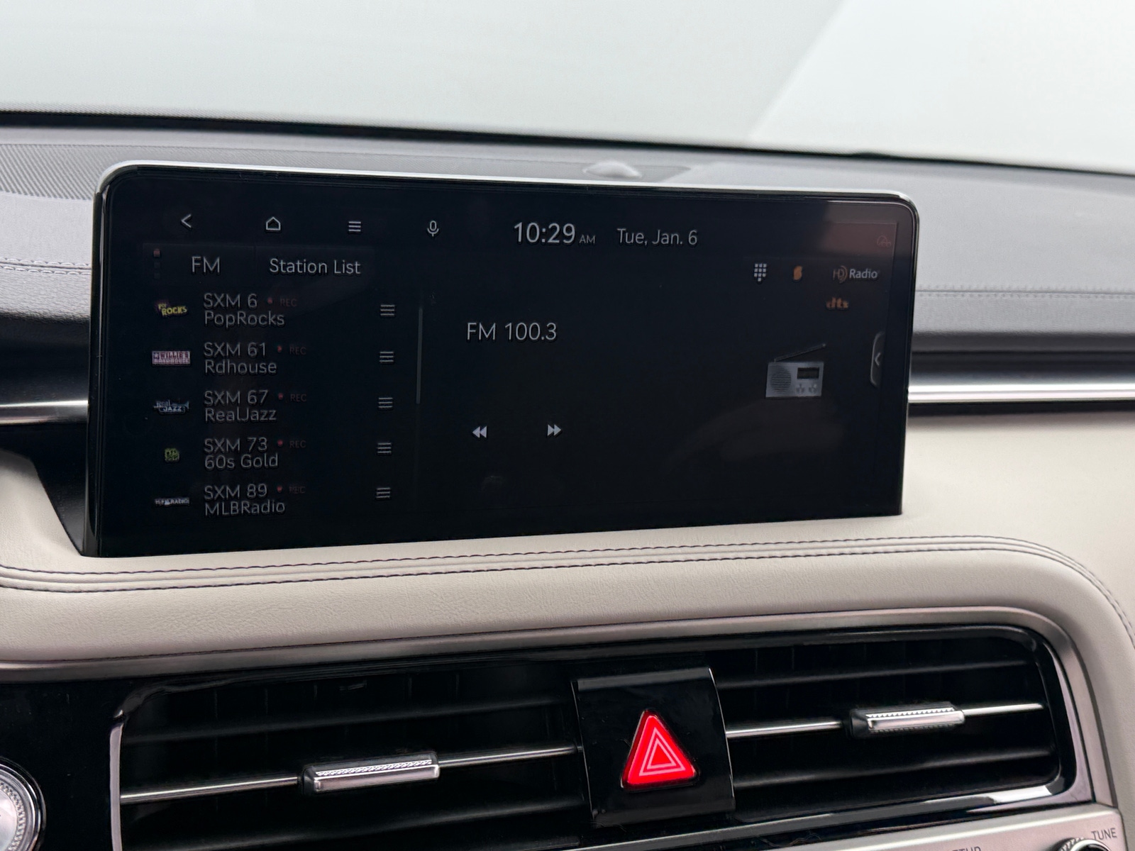 Thumbnail: 2025 Genesis G70 - 3