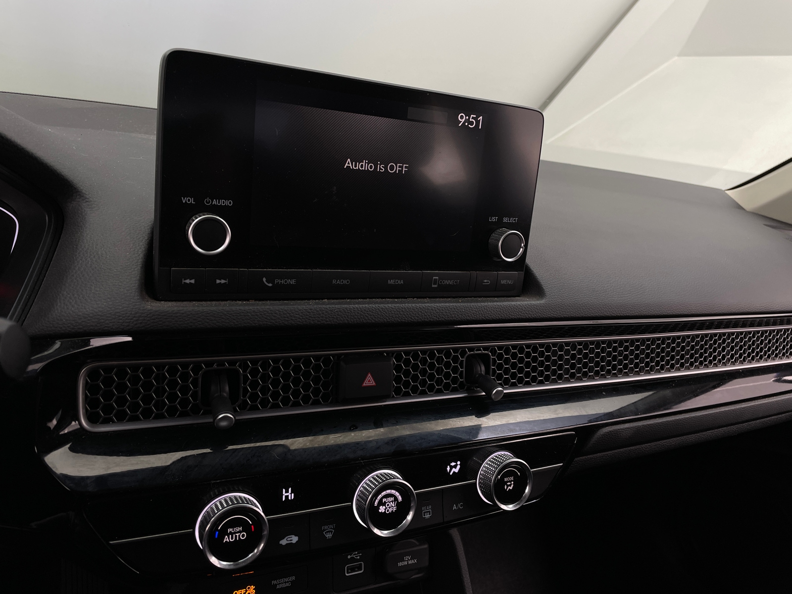 Thumbnail: 2022 Honda Civic - 4