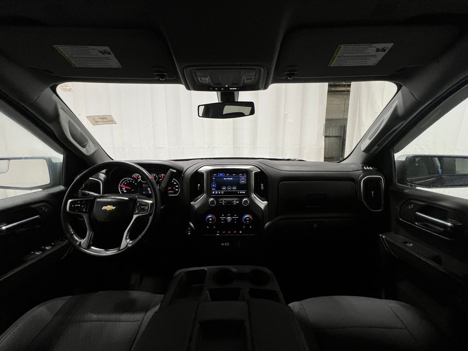 Thumbnail: 2022 Chevrolet Silverado 1500 - 3