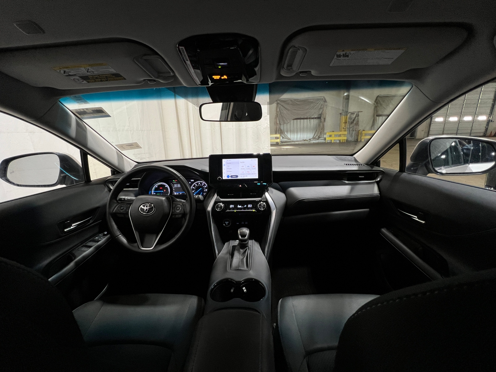 Thumbnail: 2024 Toyota Venza - 3