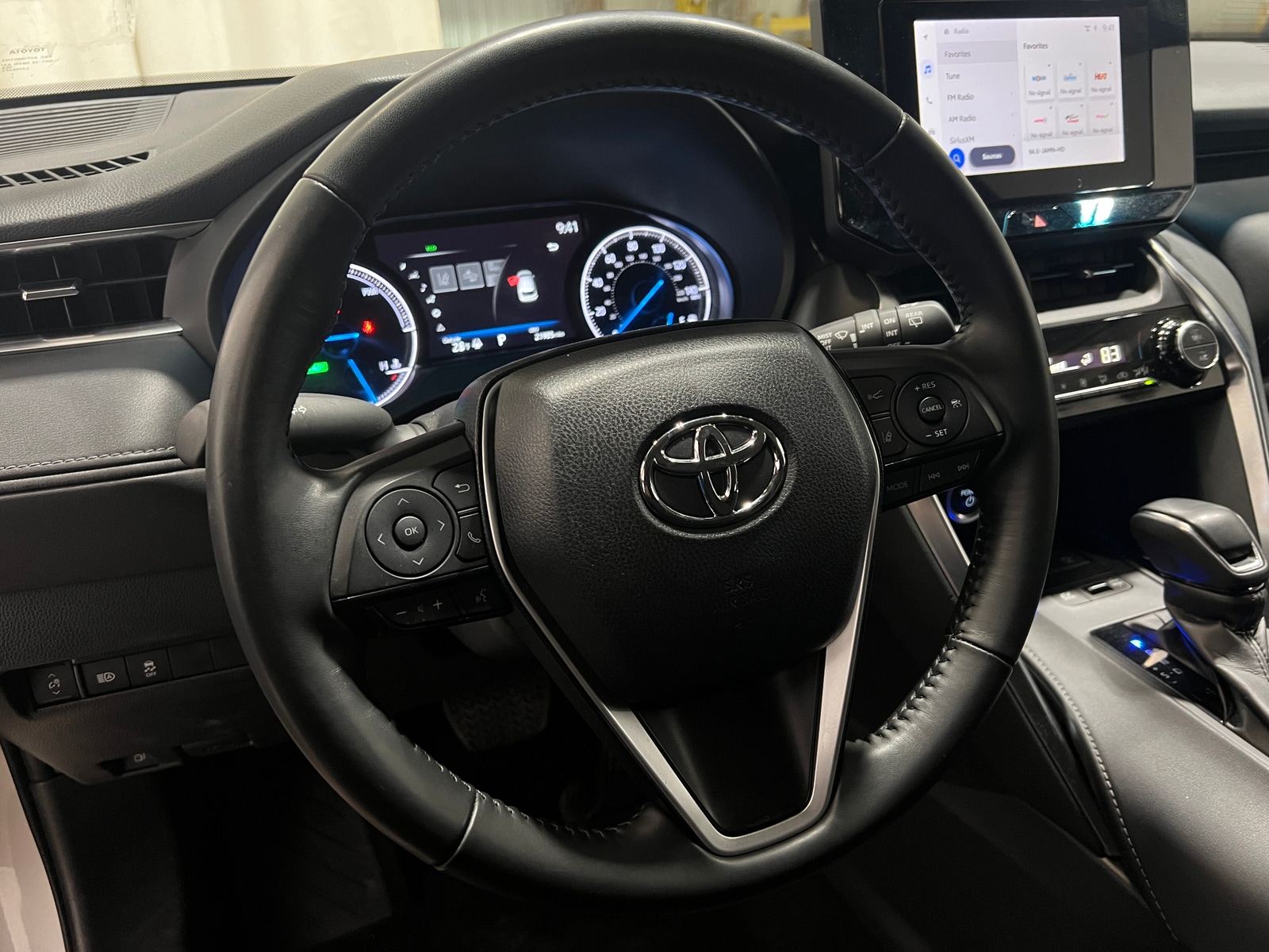 Thumbnail: 2024 Toyota Venza - 5