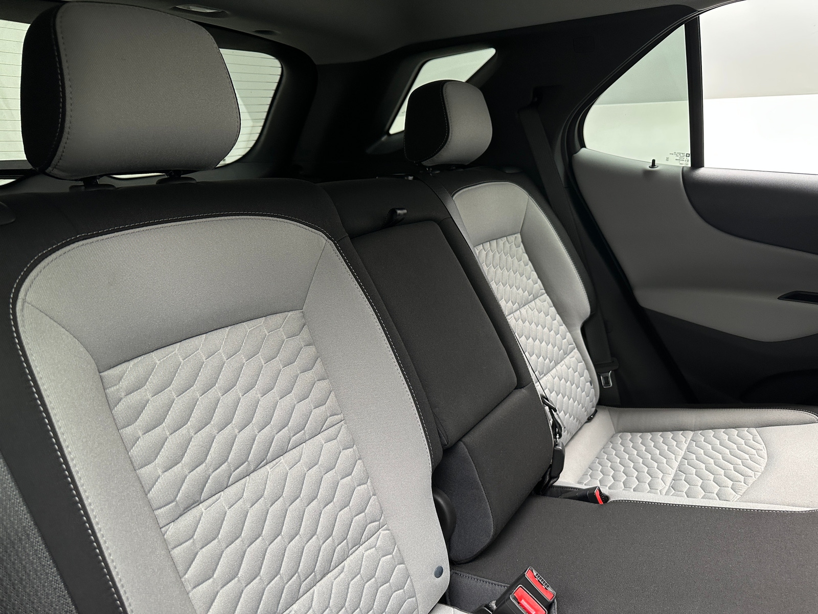 Thumbnail: 2021 Chevrolet Equinox - 6