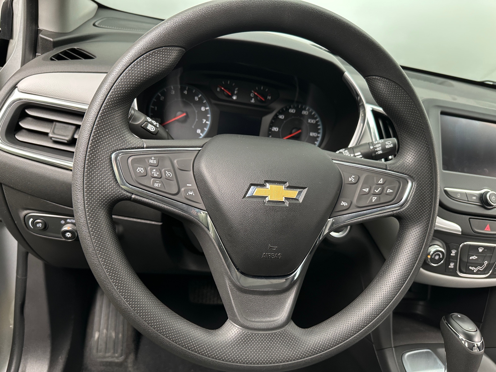 Thumbnail: 2021 Chevrolet Equinox - 5