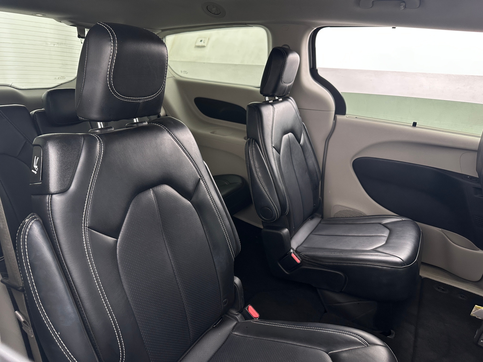 Thumbnail: 2024 Chrysler Pacifica - 5