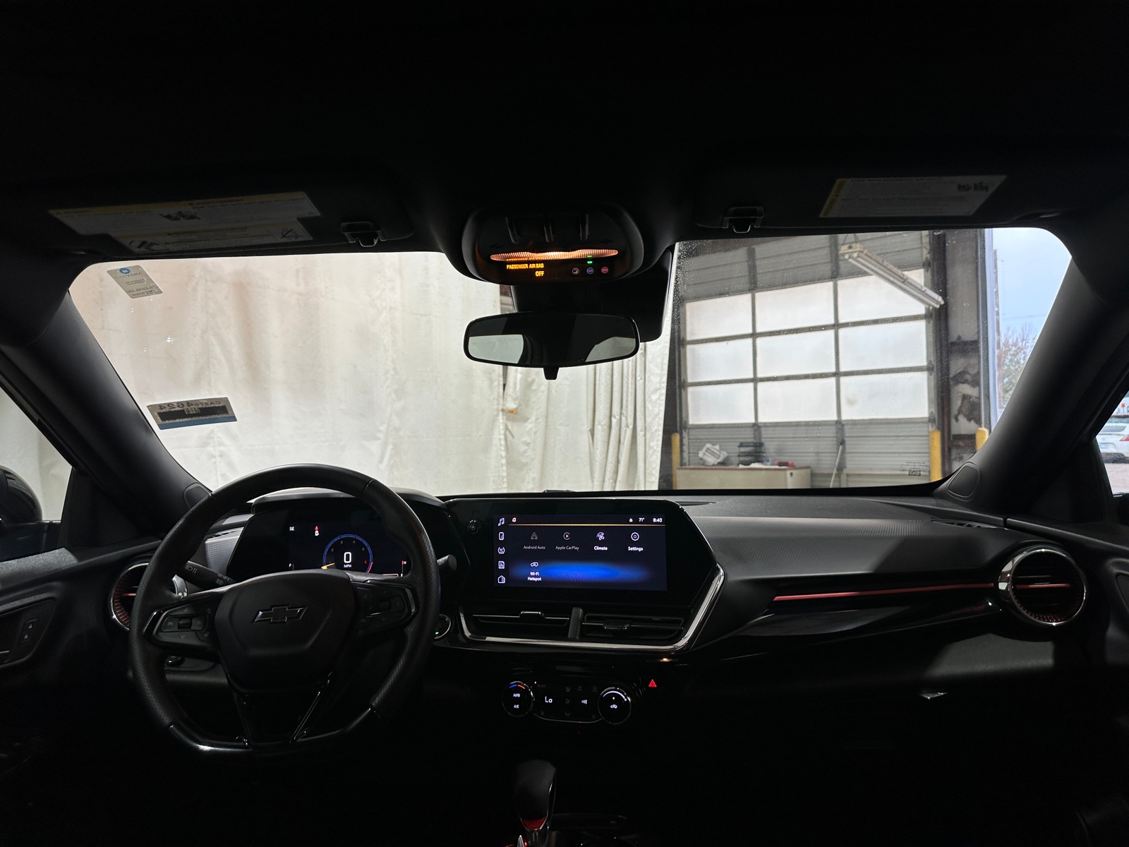 Thumbnail: 2025 Chevrolet Trax - 2