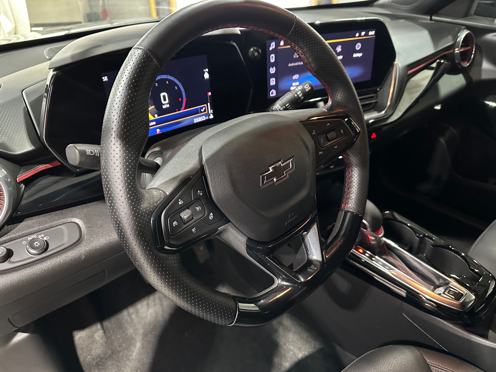 Thumbnail: 2025 Chevrolet Trax - 4