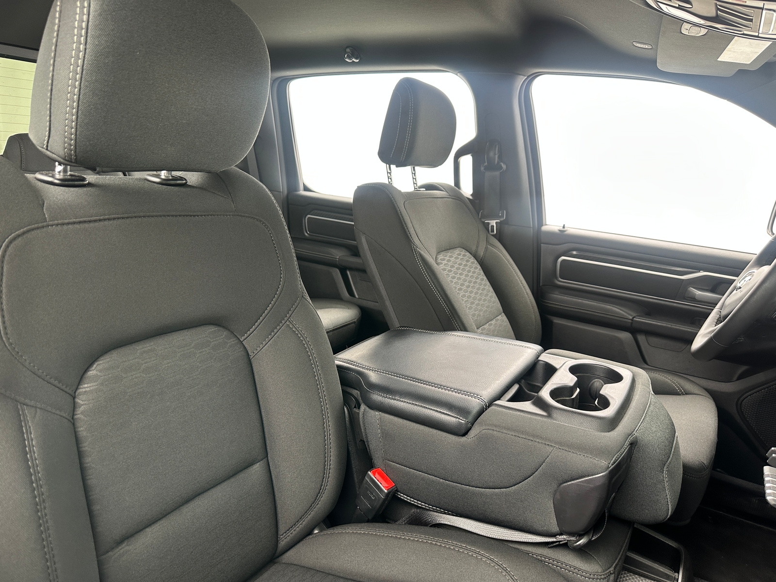 Thumbnail: 2025 RAM 1500 - 2