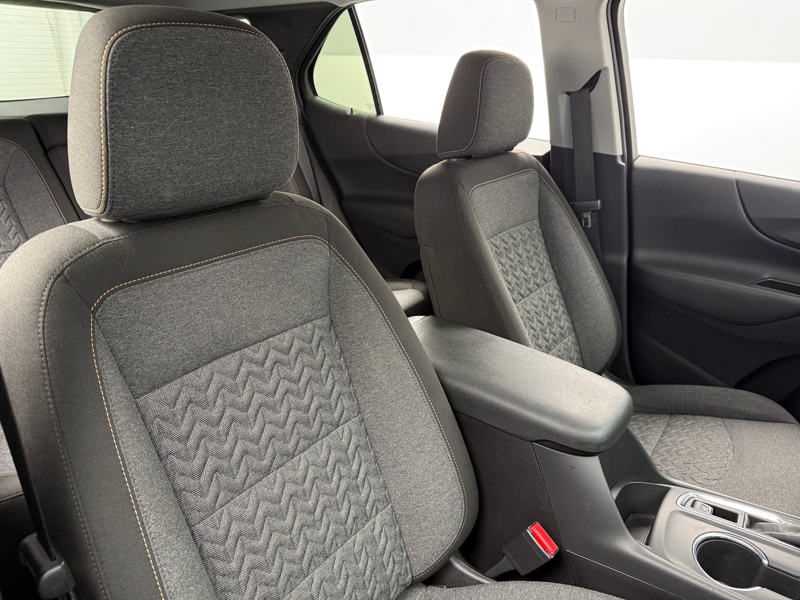 Thumbnail: 2023 Chevrolet Equinox - 2