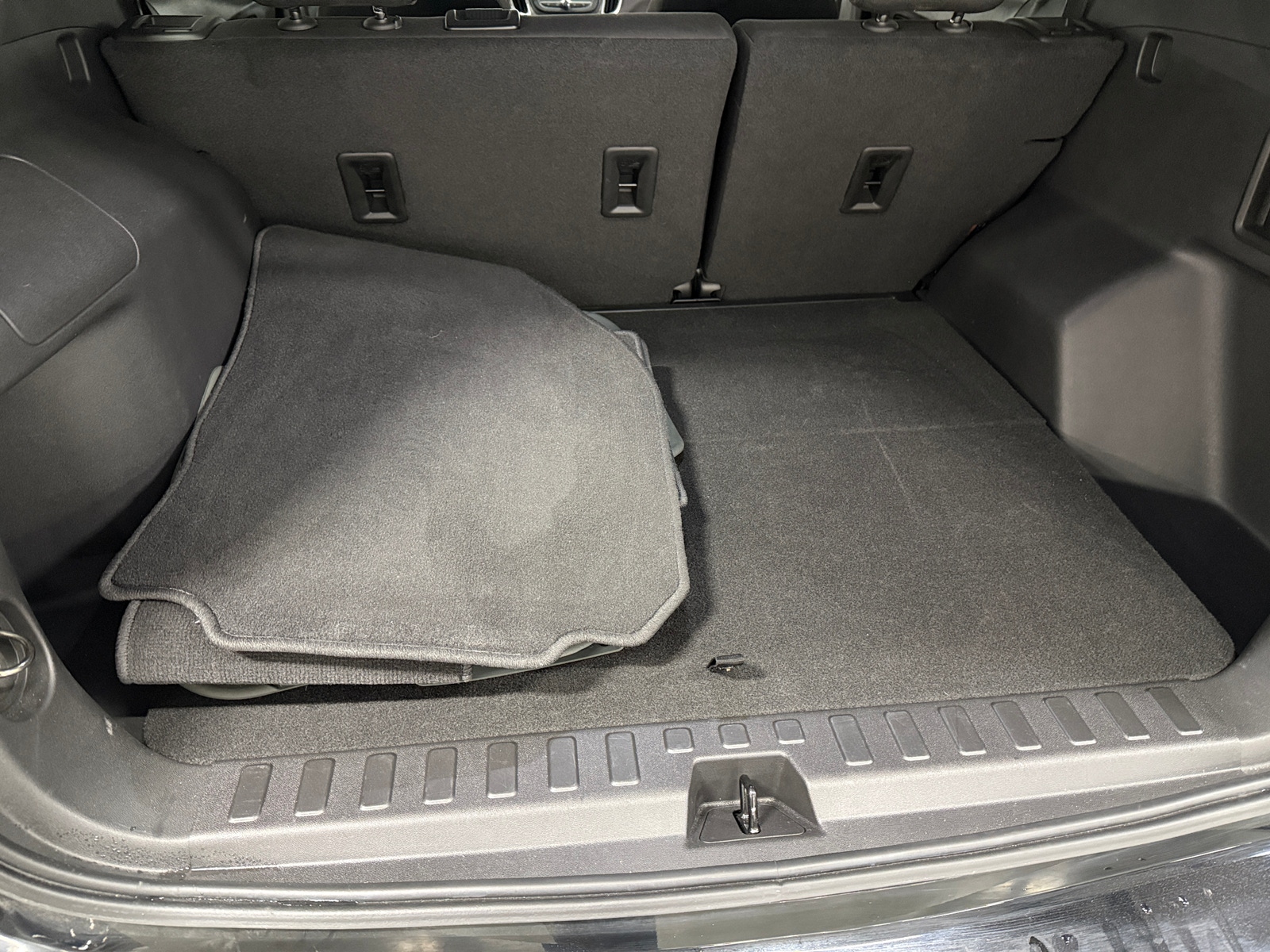 Thumbnail: 2023 Chevrolet Equinox - 7