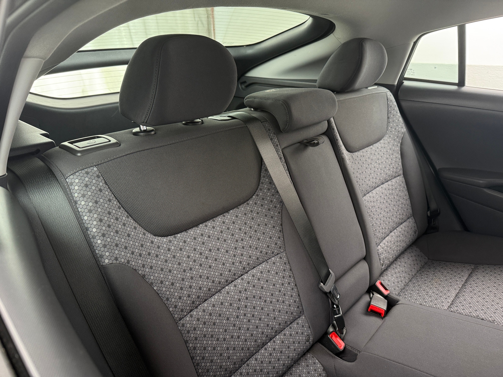 Thumbnail: 2019 Hyundai Ioniq - 6